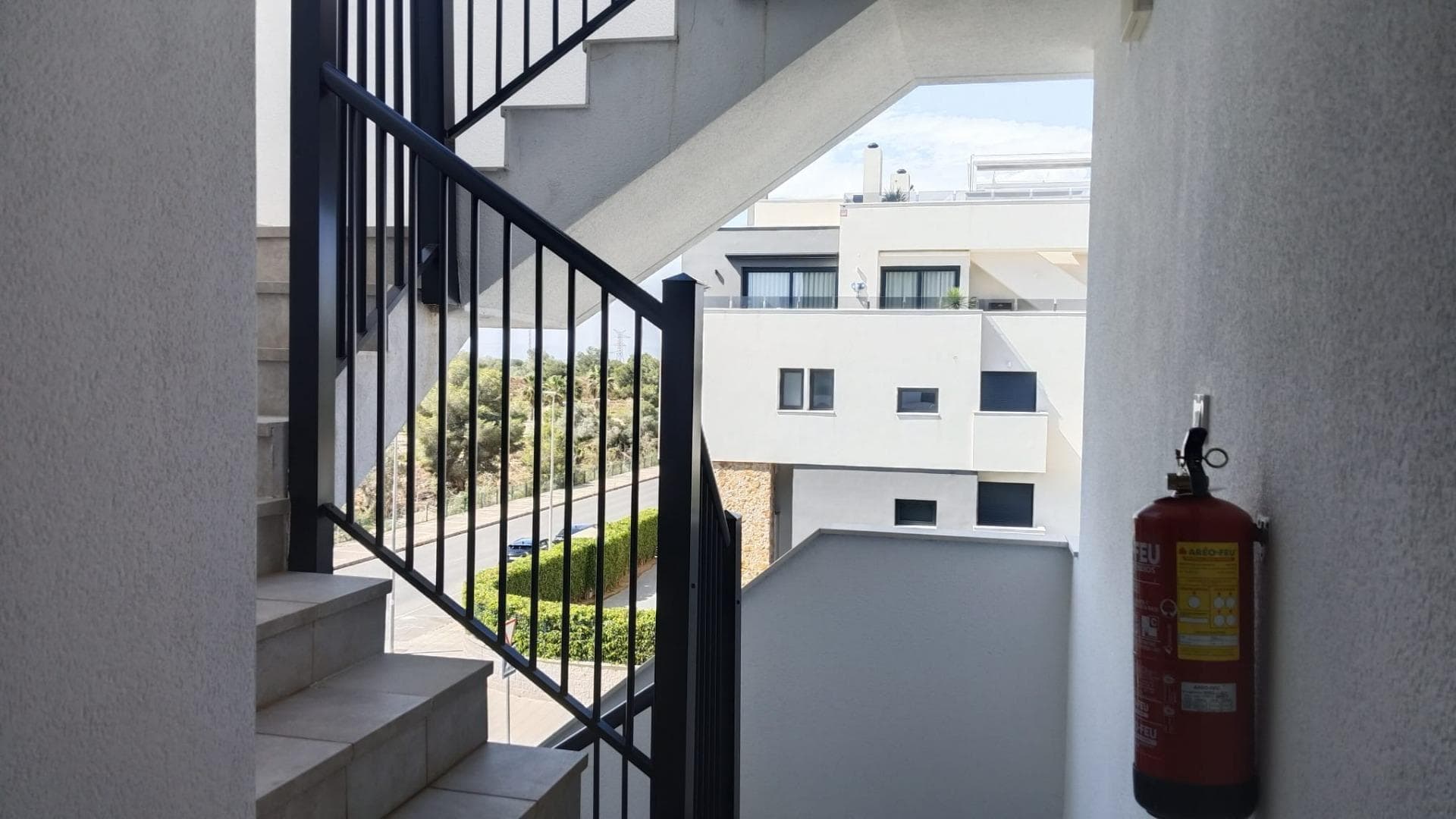 Tussenverdieping Appartement met 2 slaapkamers in Orihuela Costa - 23