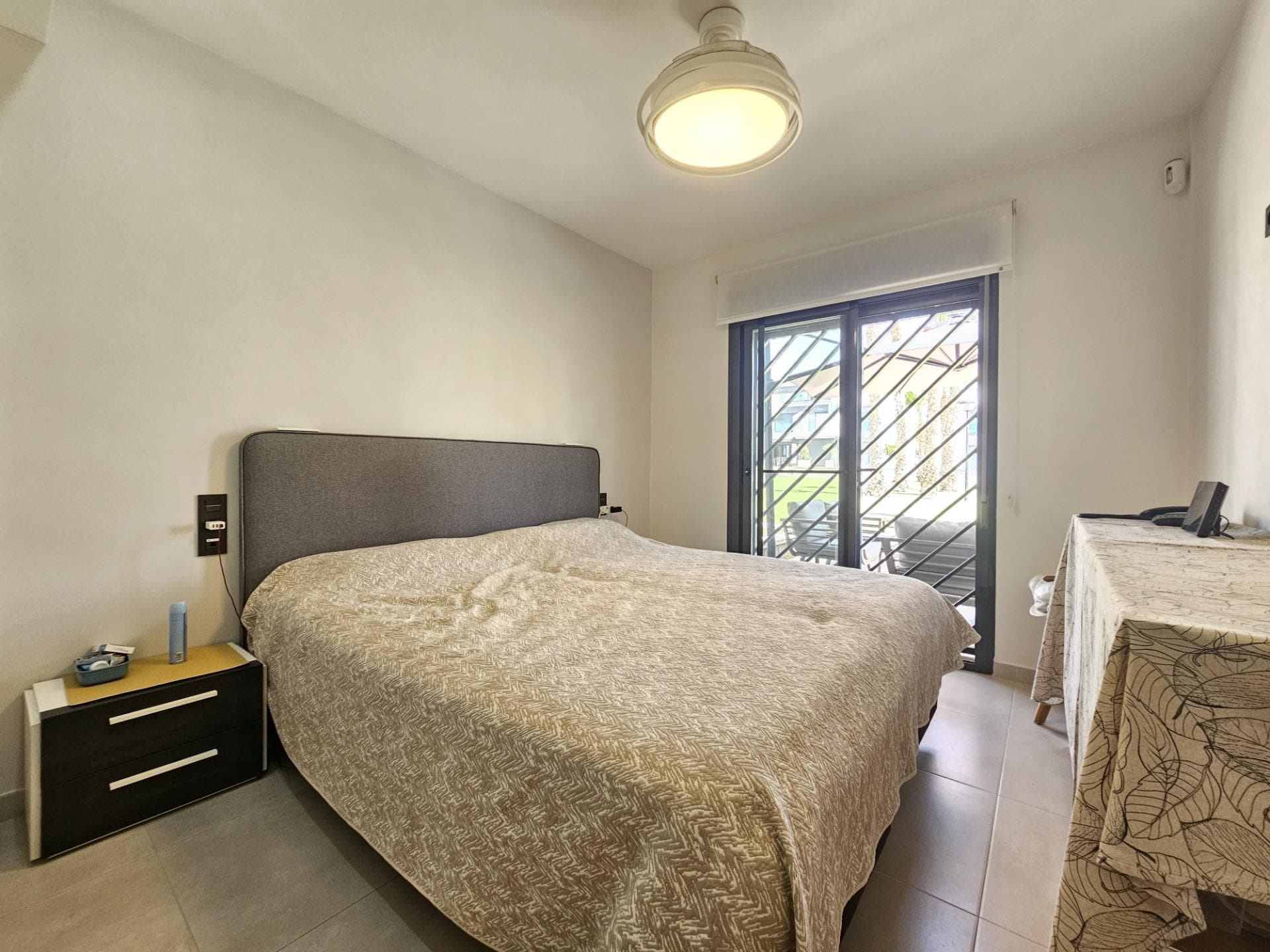 Apartamento Planta Media de 2 dormitorios en Guardamar del Segura - 12