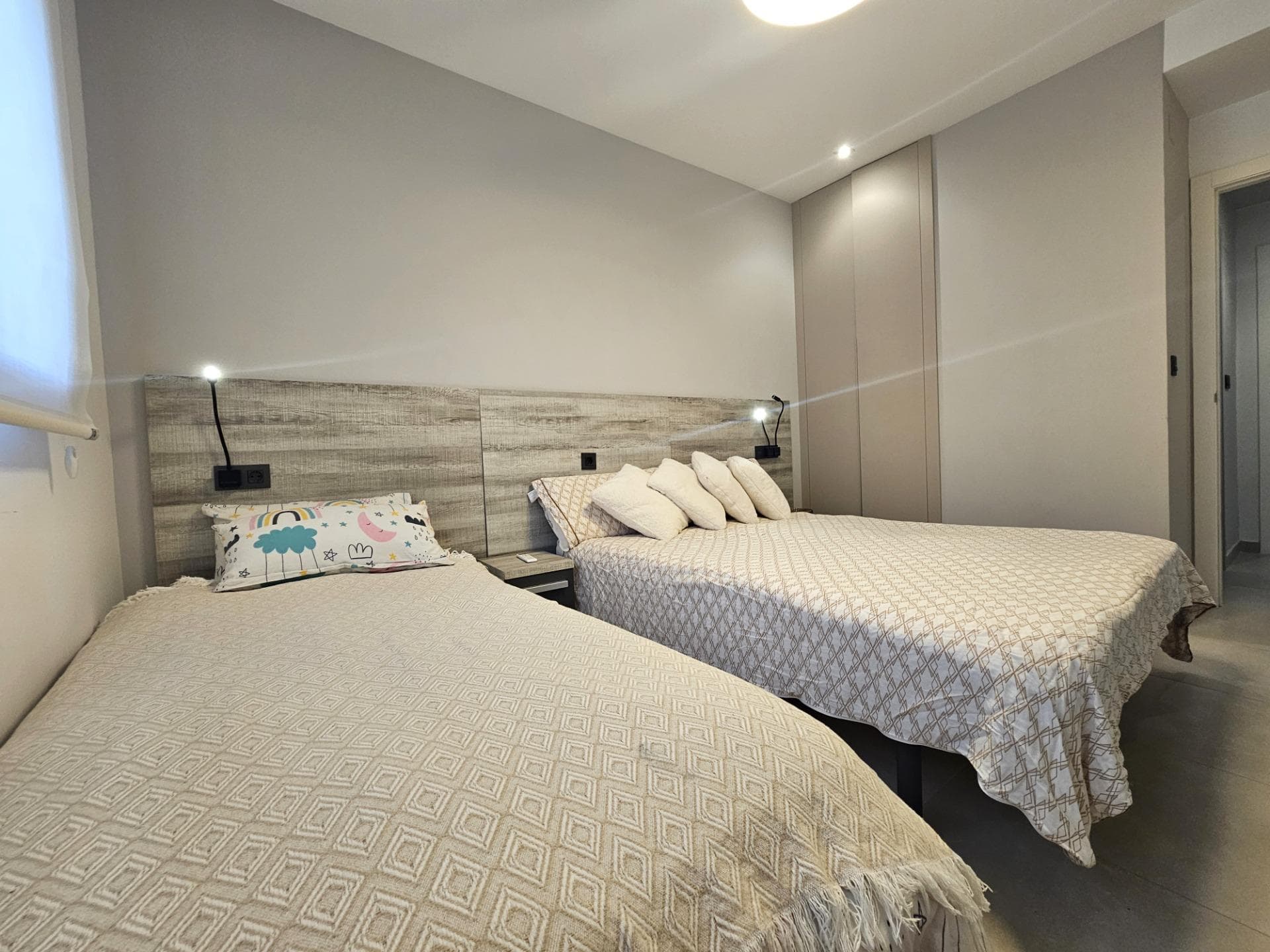 Apartamento Planta Media de 2 dormitorios en Guardamar del Segura - 16