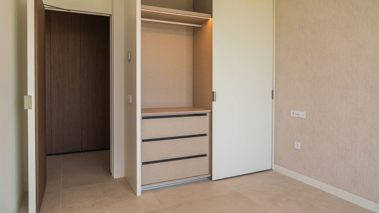 3 bed Middle Floor Apartment in Orihuela - 12