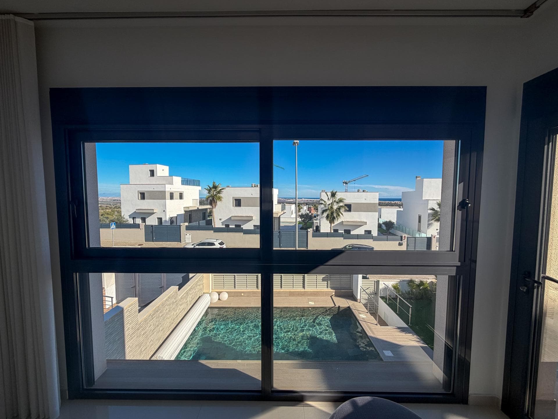 Vrijstaande Villa met 4 slaapkamers in San Miguel de Salinas - 17