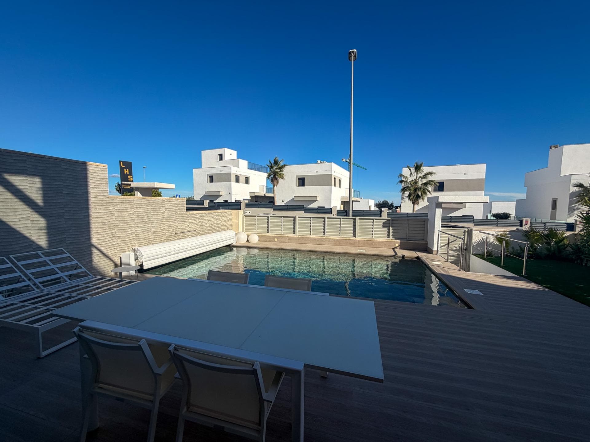 Vrijstaande Villa met 4 slaapkamers in San Miguel de Salinas - 28