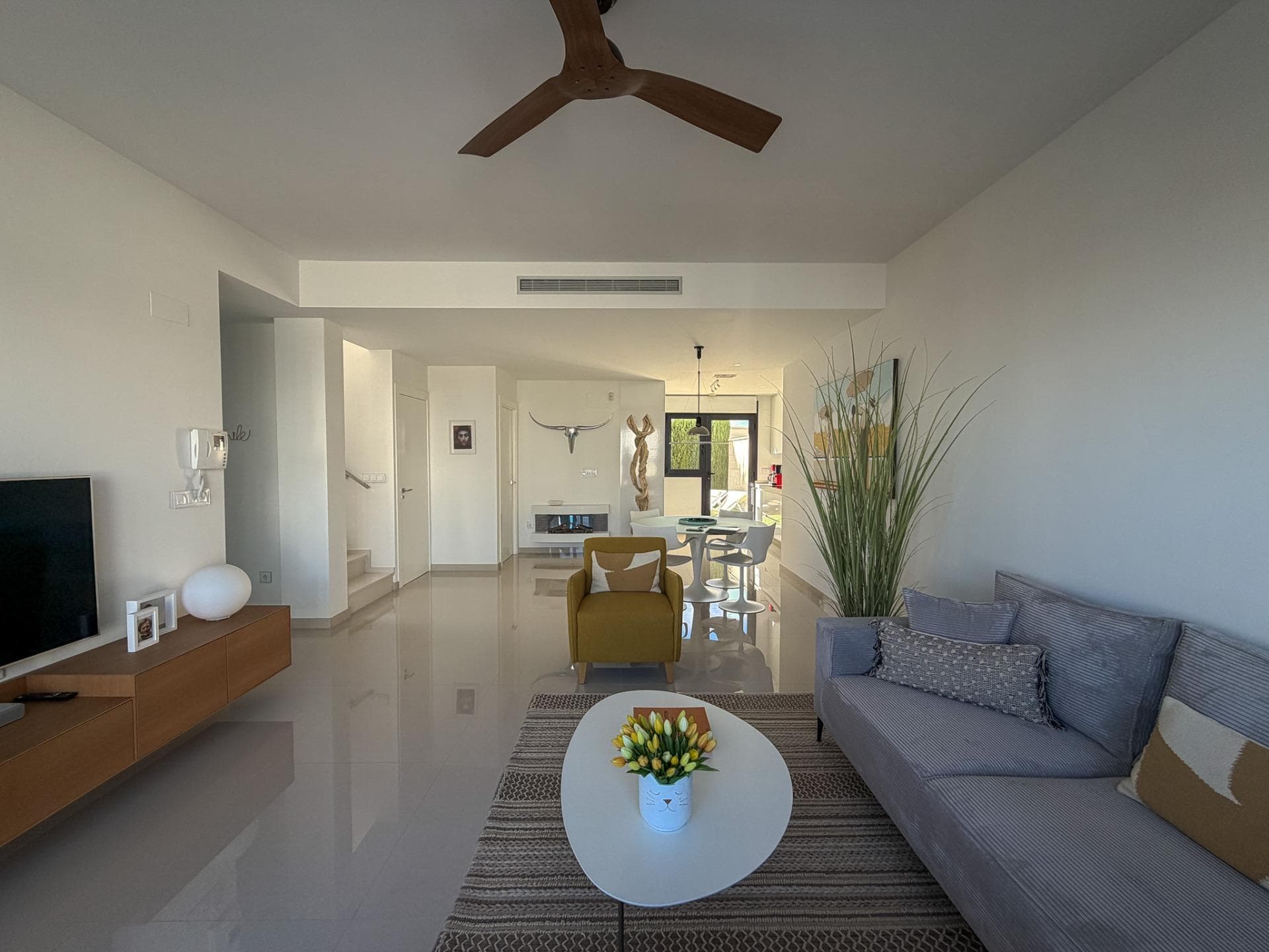 Vrijstaande Villa met 4 slaapkamers in San Miguel de Salinas - 7