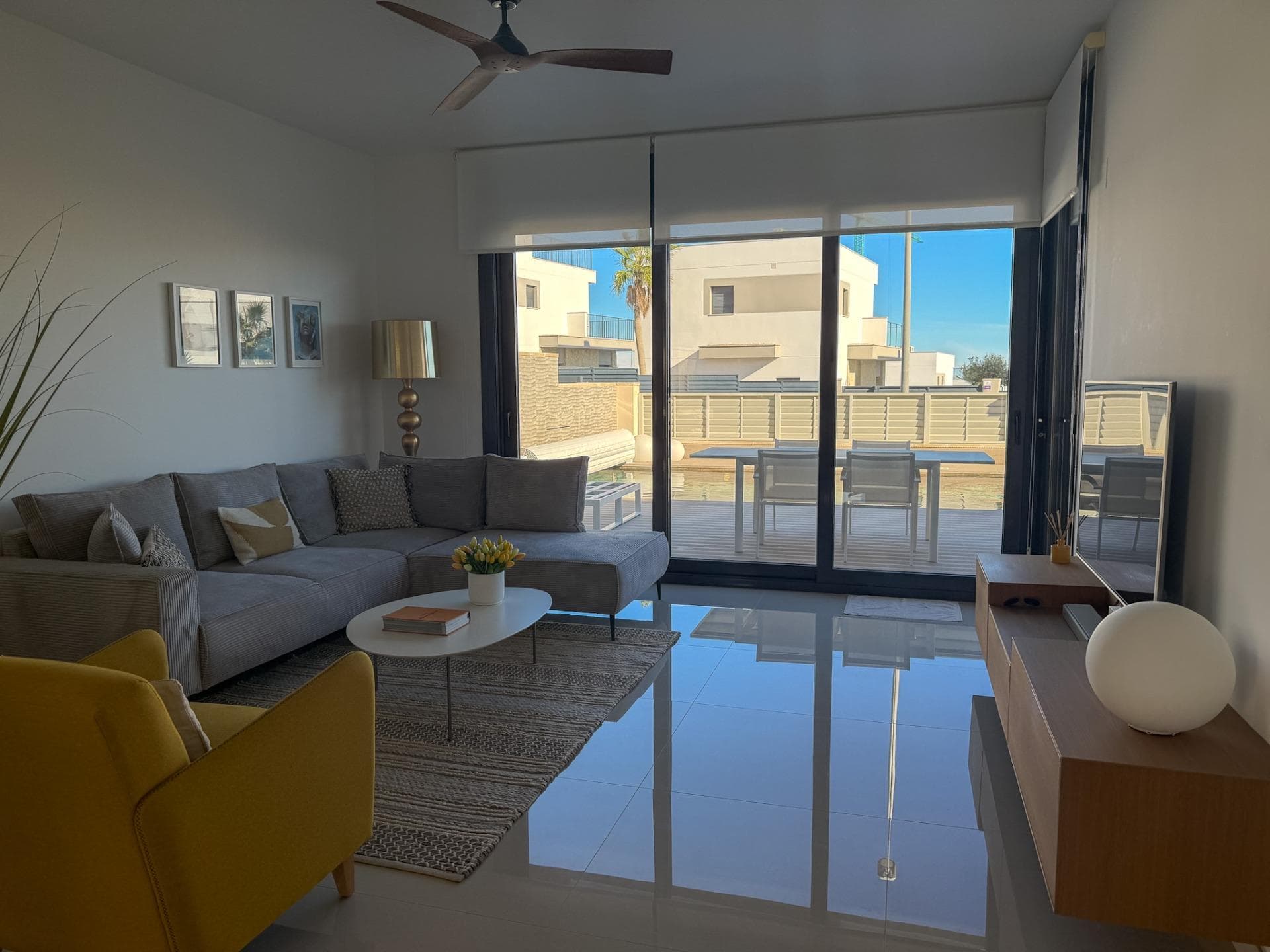 Vrijstaande Villa met 4 slaapkamers in San Miguel de Salinas - 8