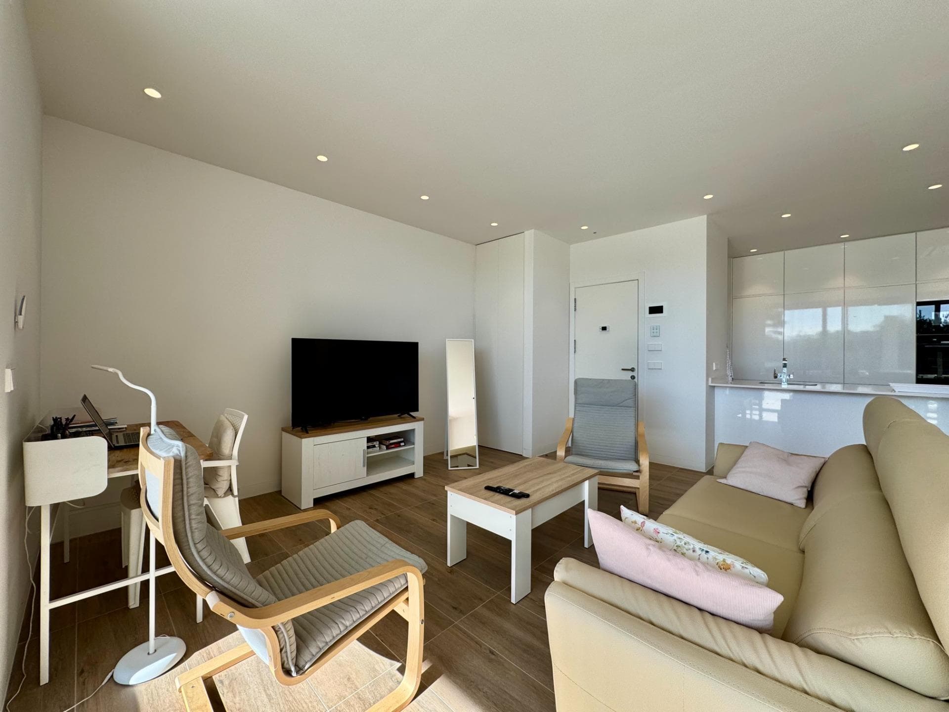 Apartamento Planta Media de 3 dormitorios en Orihuela - 16