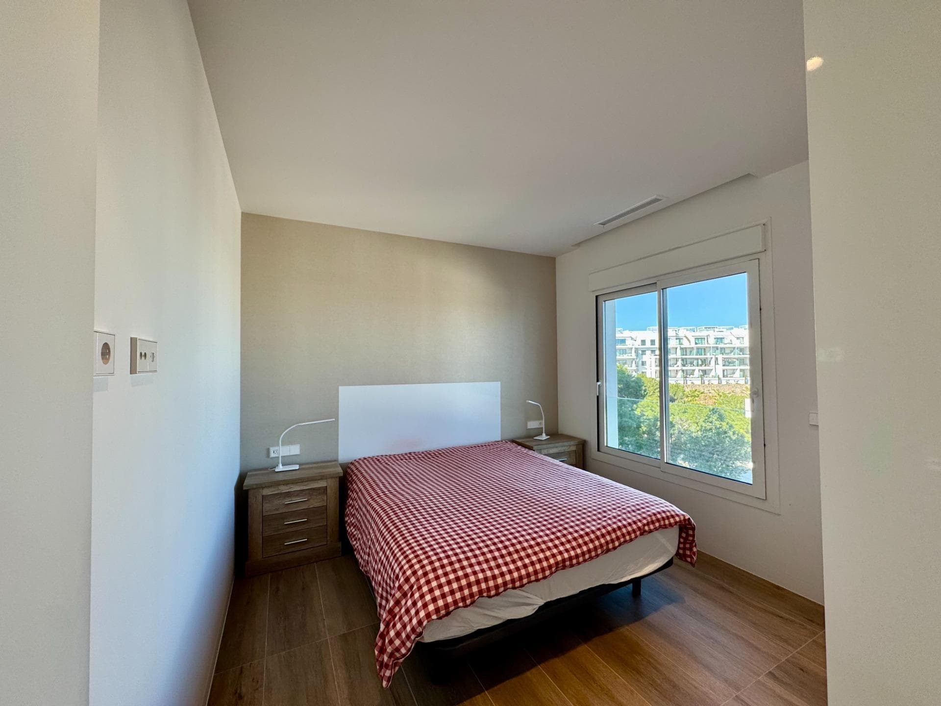 Apartamento Planta Media de 3 dormitorios en Orihuela - 7
