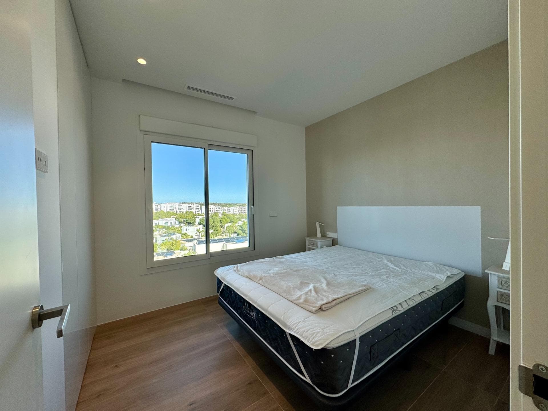 Apartamento Planta Media de 3 dormitorios en Orihuela - 9