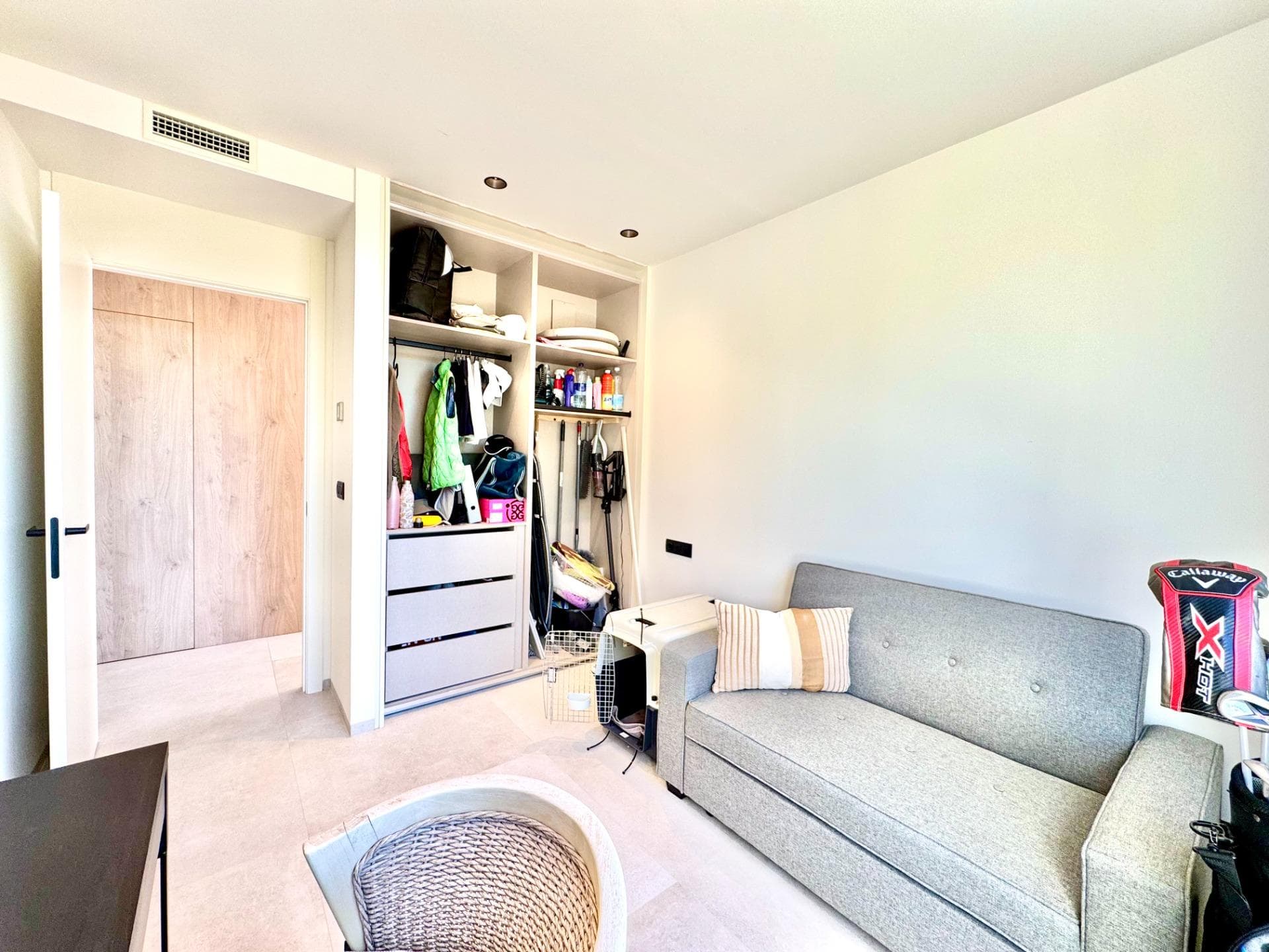 Apartamento Planta Media de 3 dormitorios en Orihuela - 17