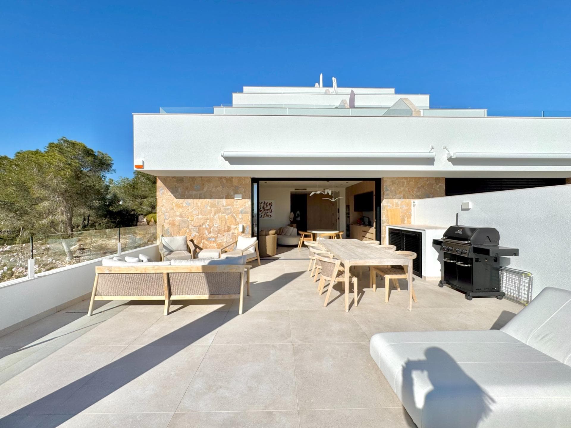 Apartamento Planta Media de 3 dormitorios en Orihuela - 24