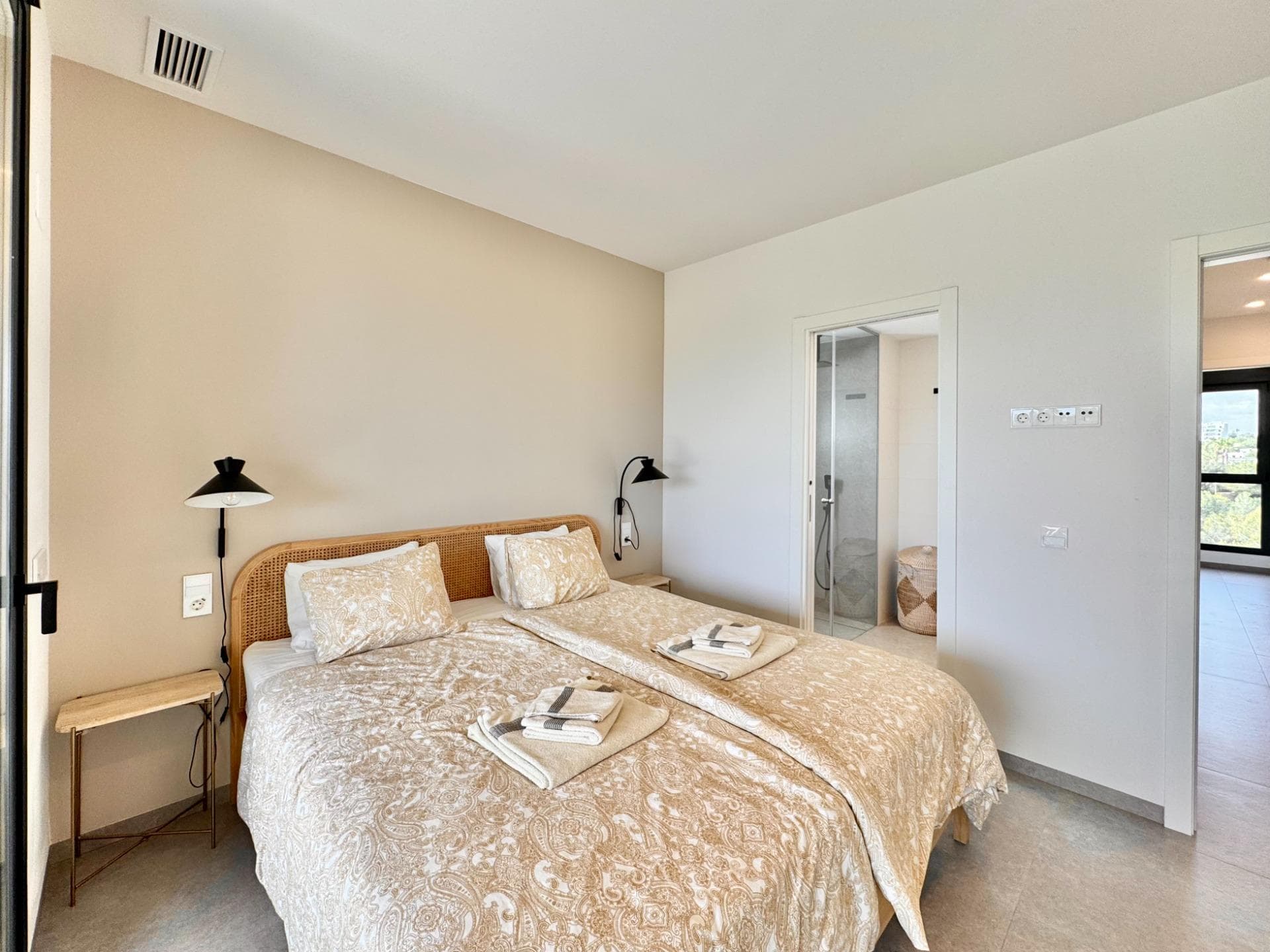 Apartamento Planta Media de 2 dormitorios en Orihuela - 8