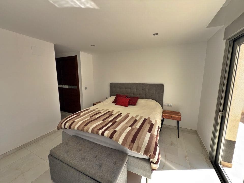 Villa - Chalet de 5 dormitorios en Orihuela Costa - 20