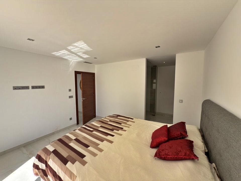 Villa - Chalet de 5 dormitorios en Orihuela Costa - 21