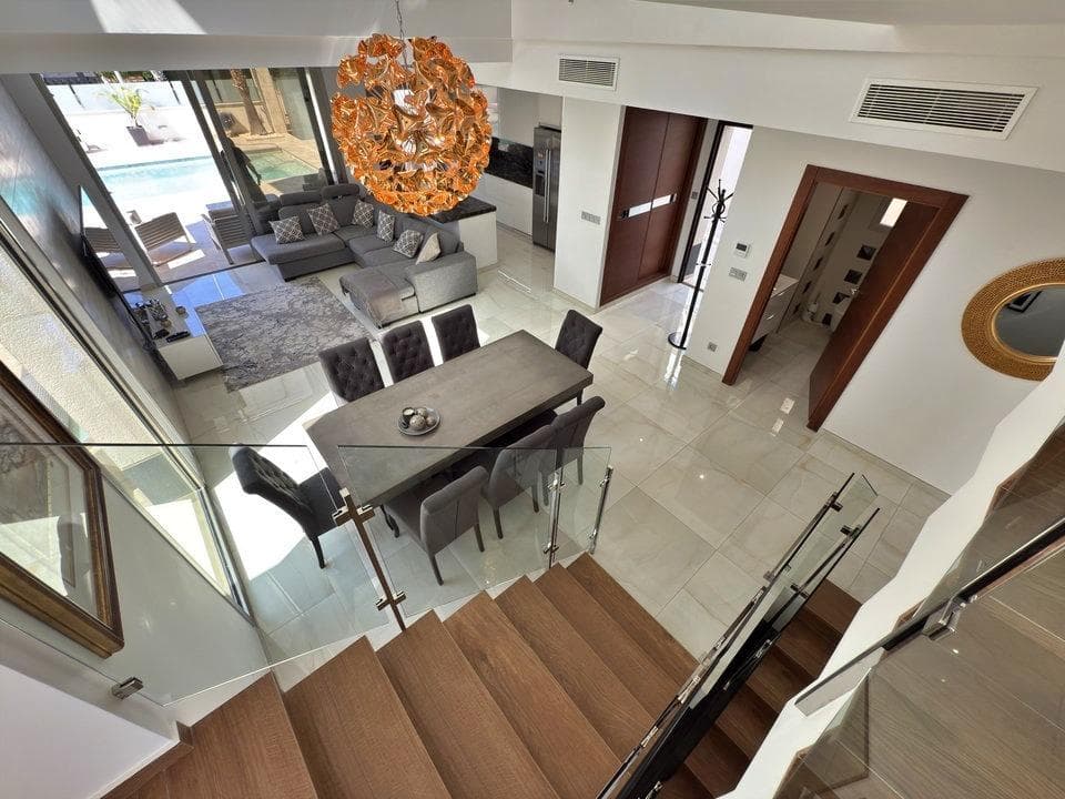 Villa - Chalet de 5 dormitorios en Orihuela Costa - 25