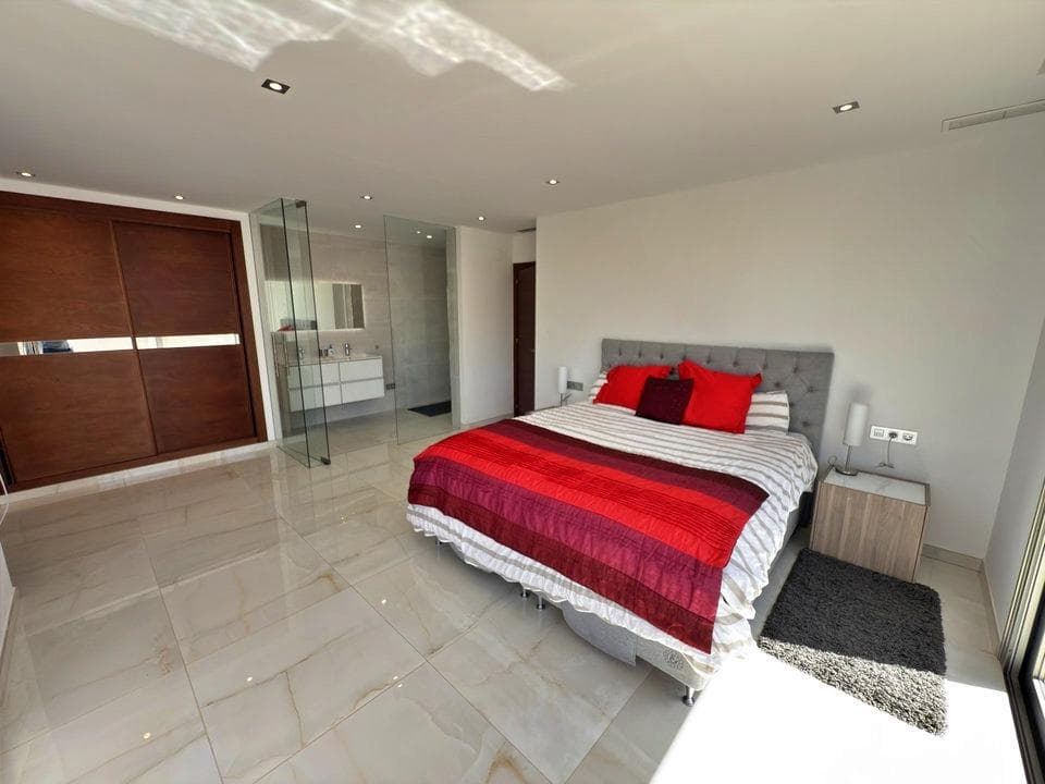 Villa - Chalet de 5 dormitorios en Orihuela Costa - 30