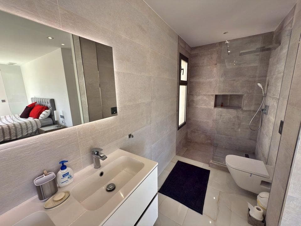 Villa - Chalet de 5 dormitorios en Orihuela Costa - 32