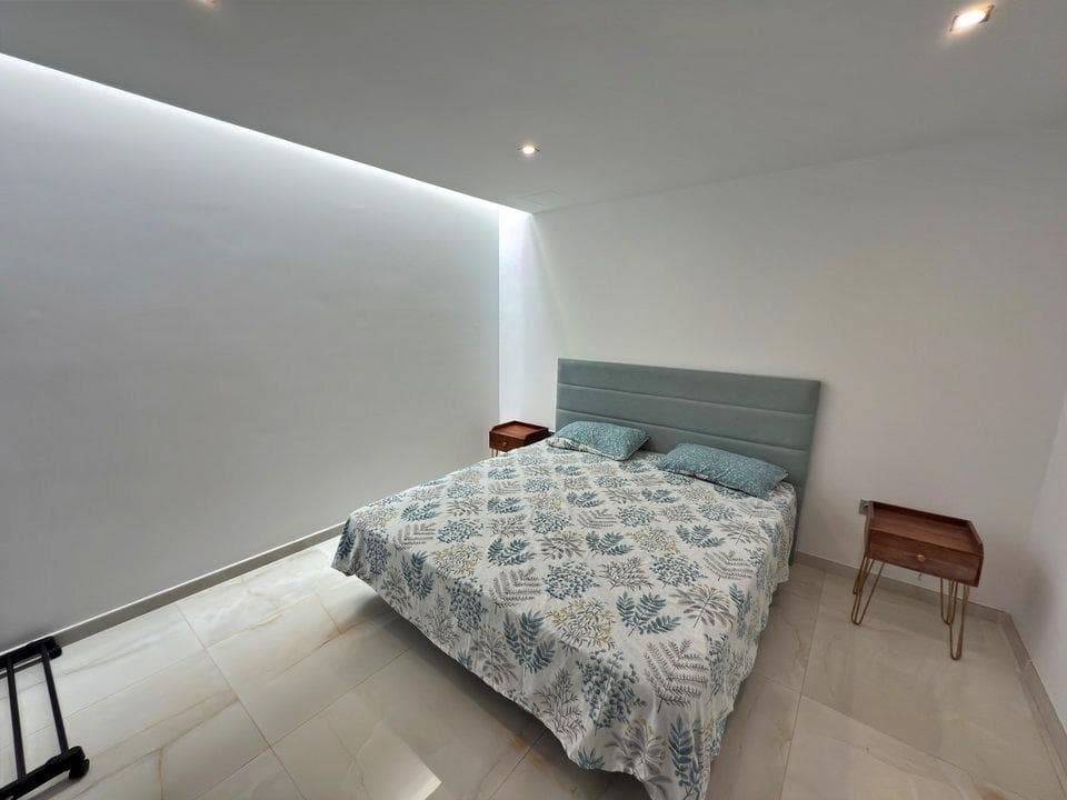 Villa - Chalet de 5 dormitorios en Orihuela Costa - 40