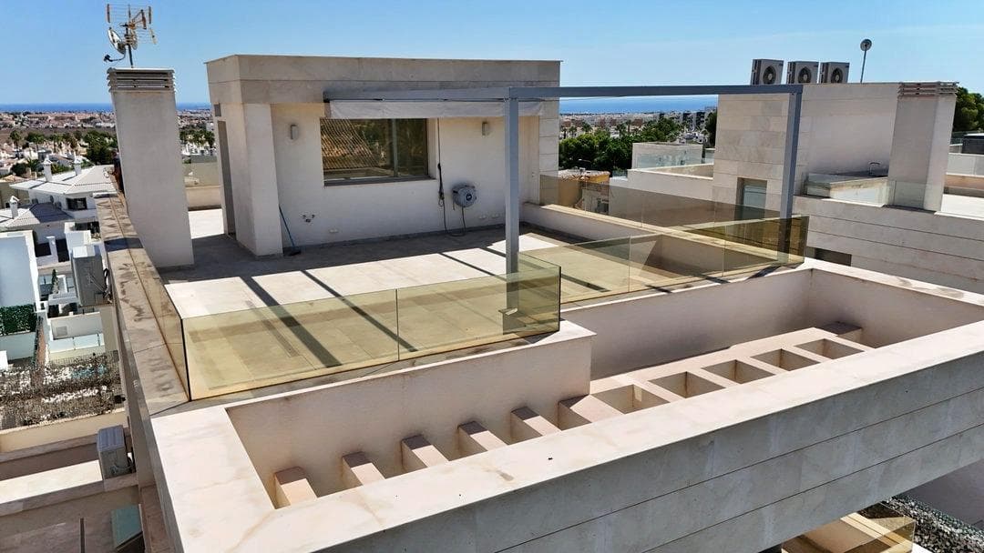 Villa - Chalet de 5 dormitorios en Orihuela Costa - 7