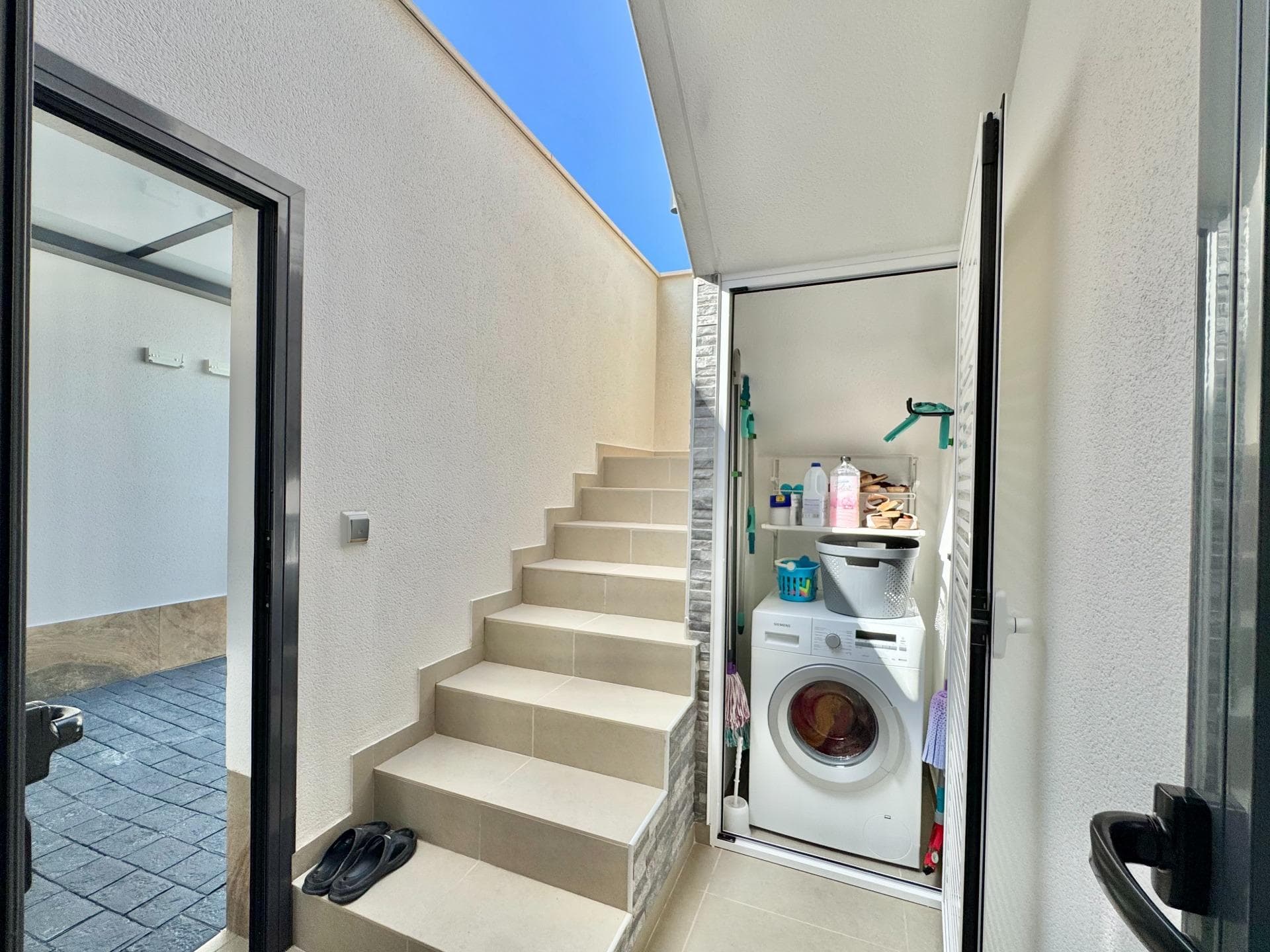 Vrijstaande Villa met 3 slaapkamers in San Miguel de Salinas - 29