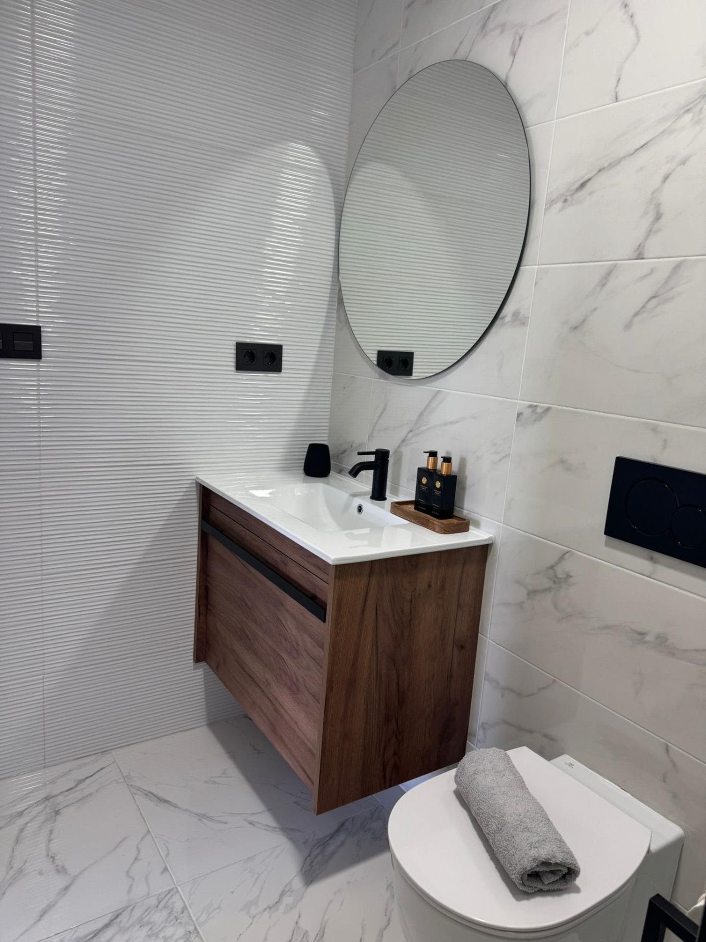 Apartamento Planta Media de 3 dormitorios en Orihuela Costa - 43
