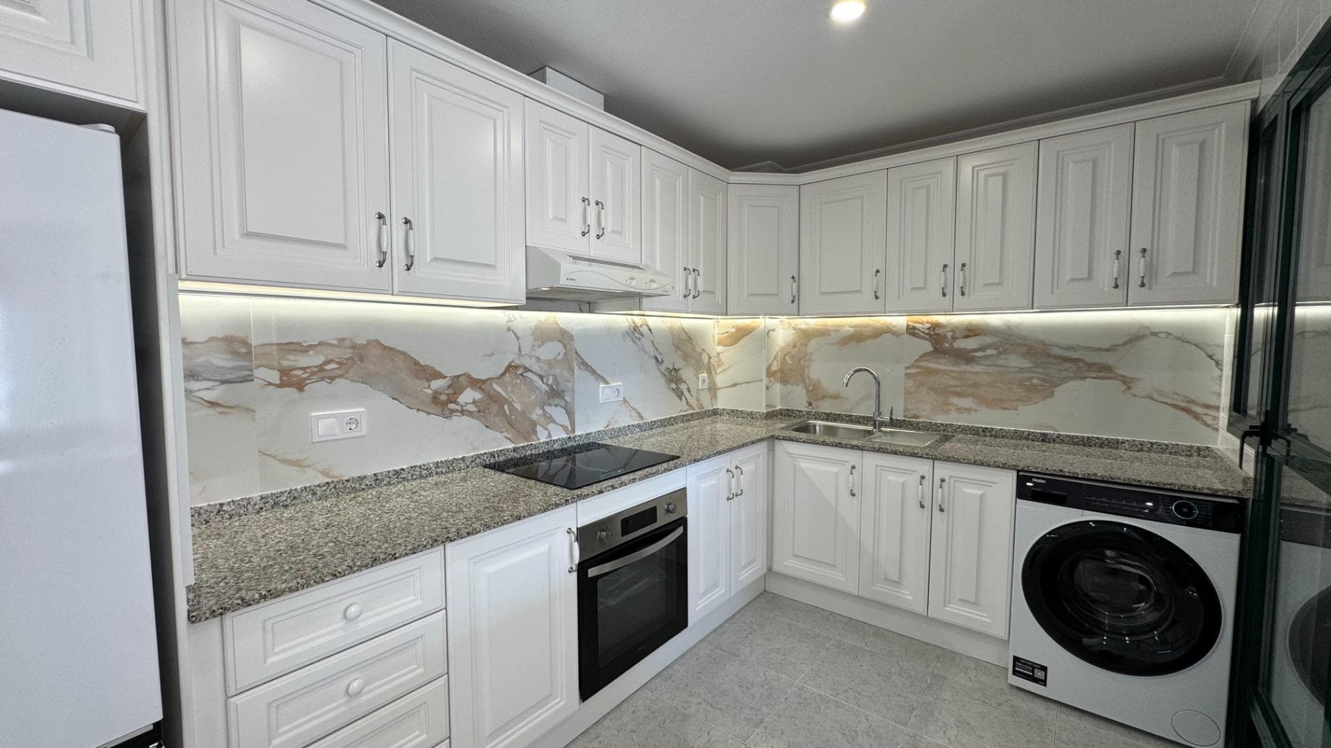 Apartamento Planta Media de 2 dormitorios en Orihuela Costa - 8
