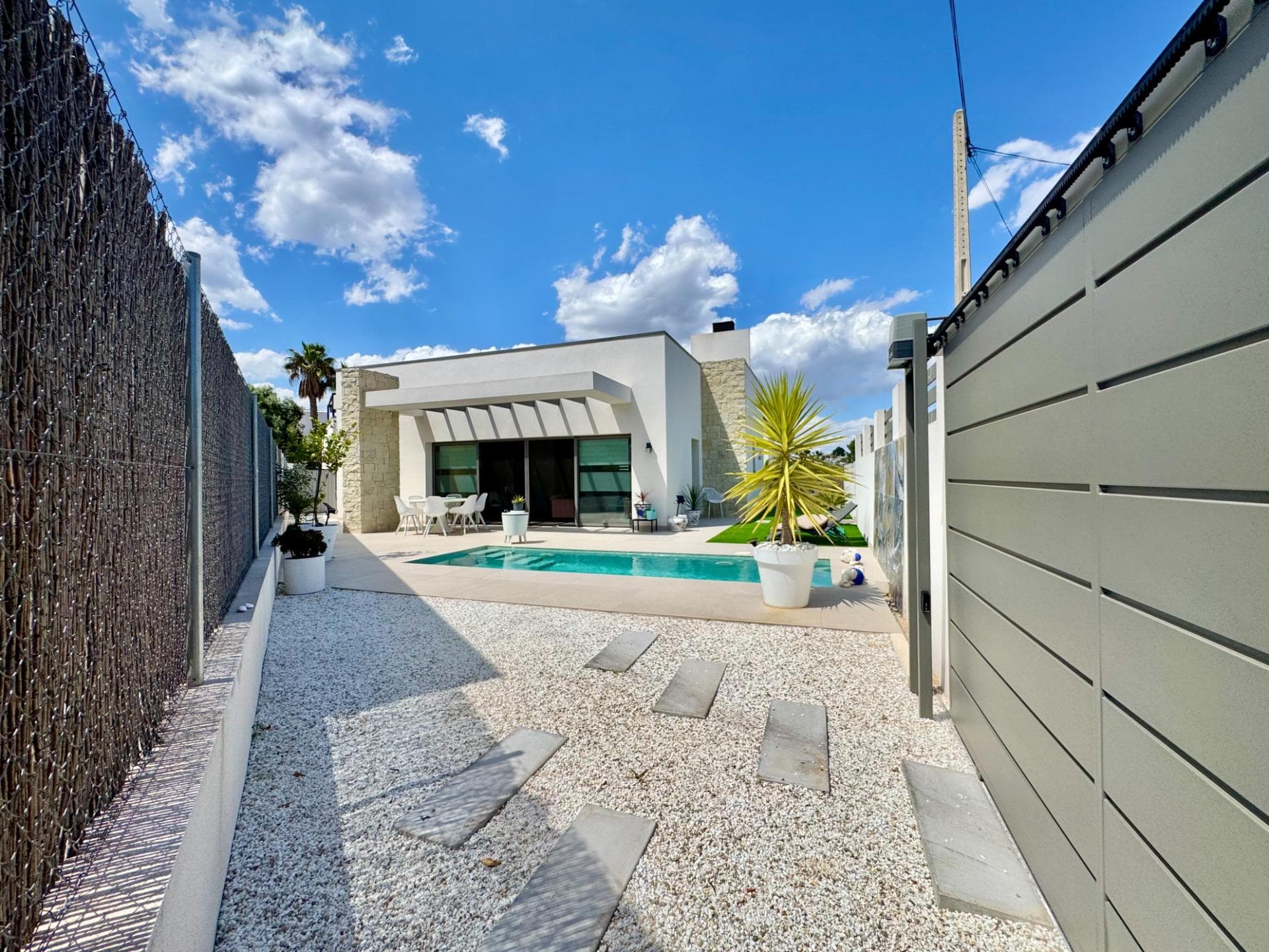 Vrijstaande Villa met 3 slaapkamers in San Miguel de Salinas - 31