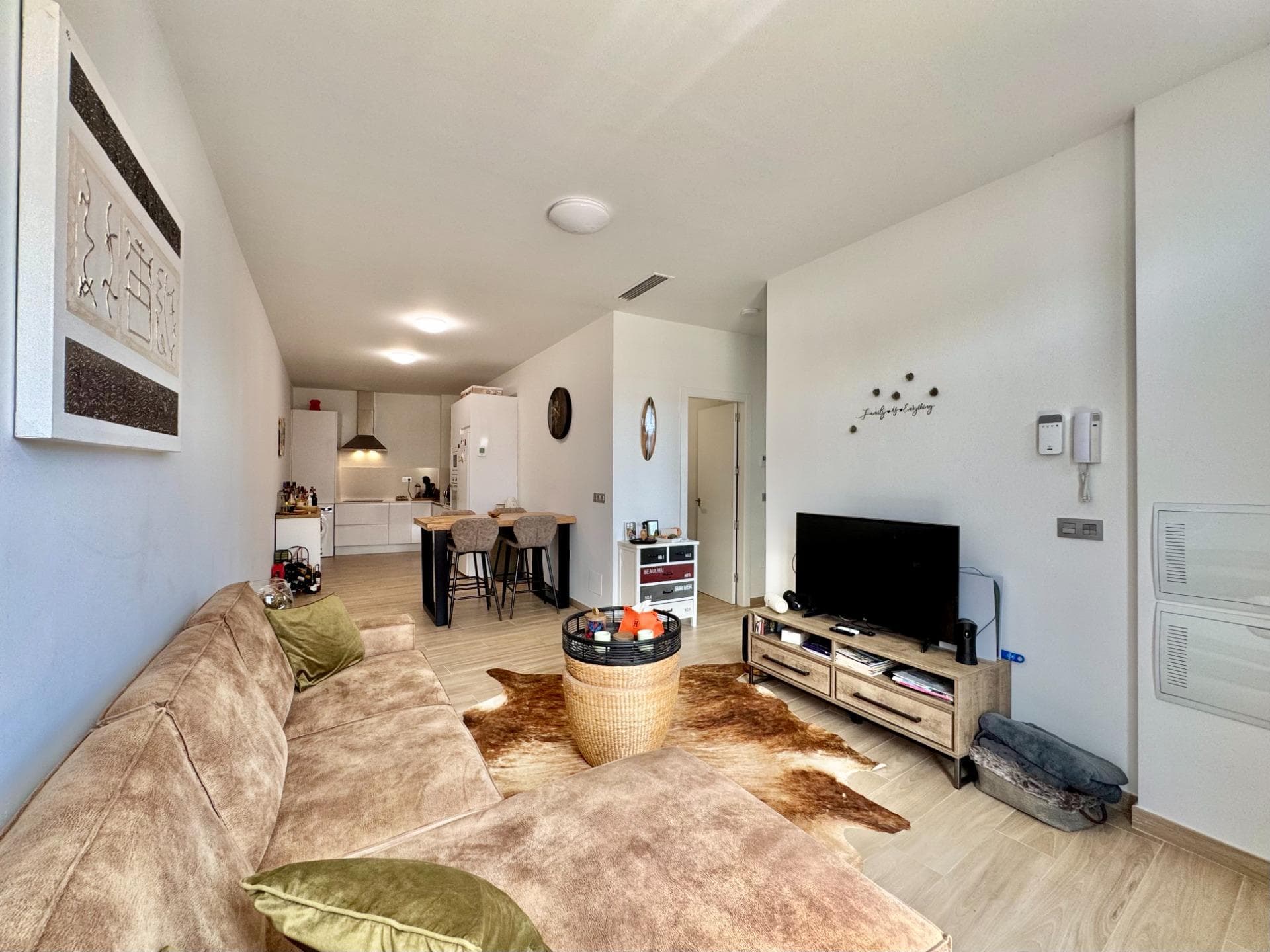 2 bed Middle Floor Apartment in Santiago de la Ribera - 12