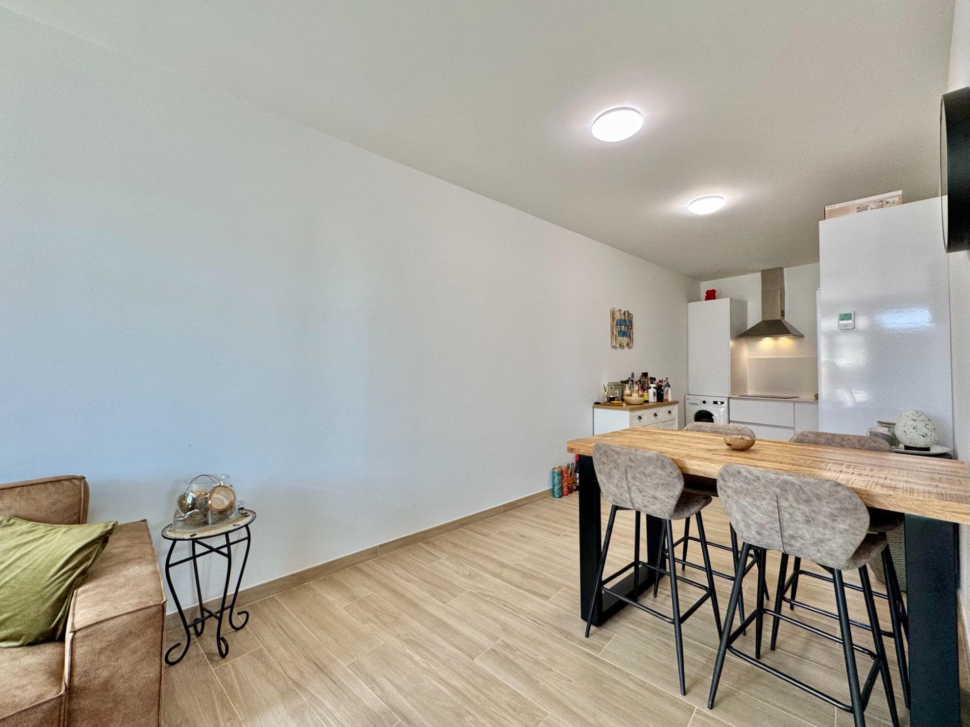 2 bed Middle Floor Apartment in Santiago de la Ribera - 13