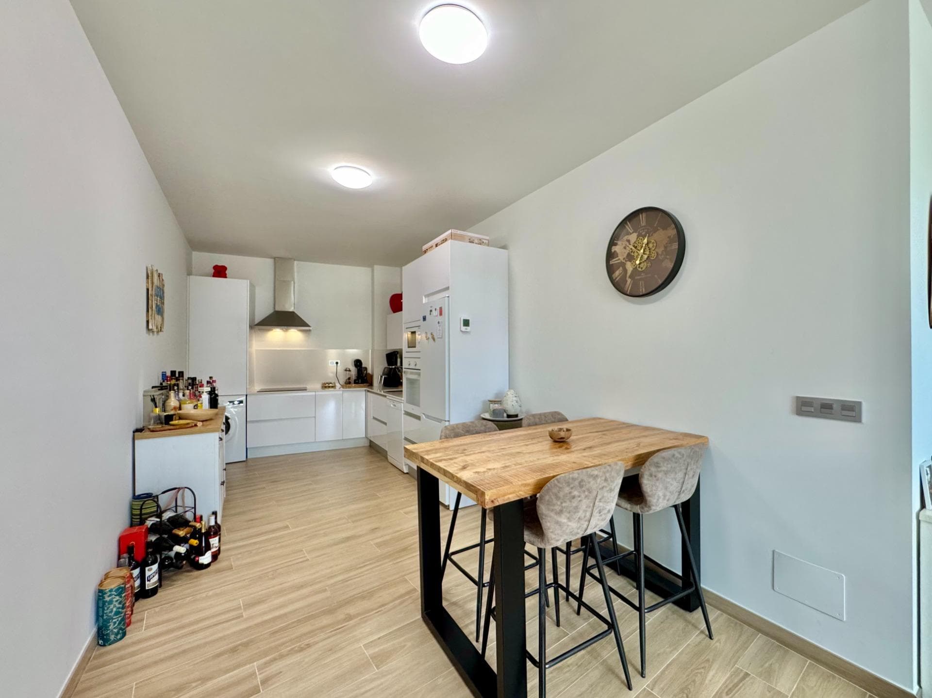 2 bed Middle Floor Apartment in Santiago de la Ribera - 14