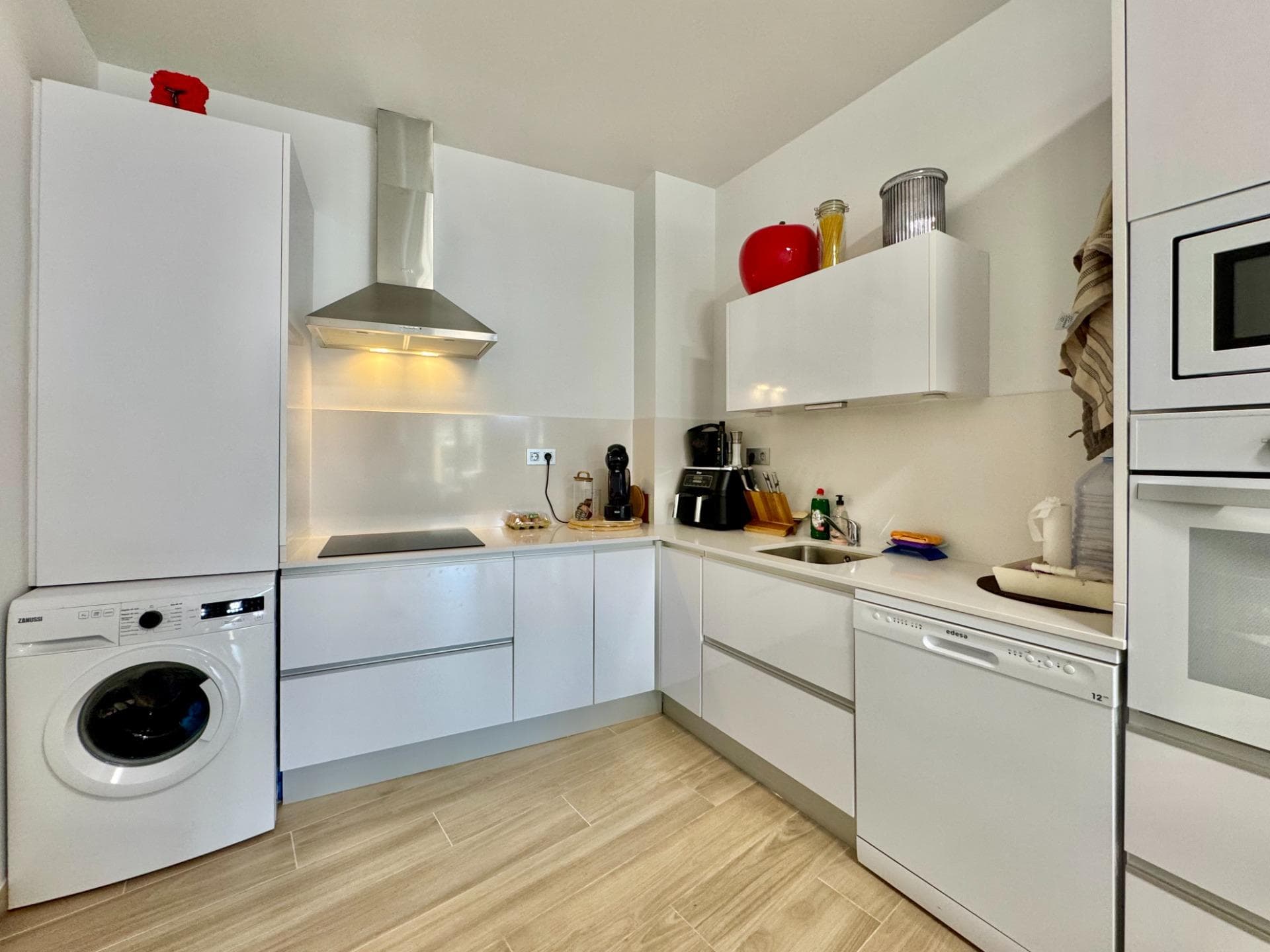 2 bed Middle Floor Apartment in Santiago de la Ribera - 8
