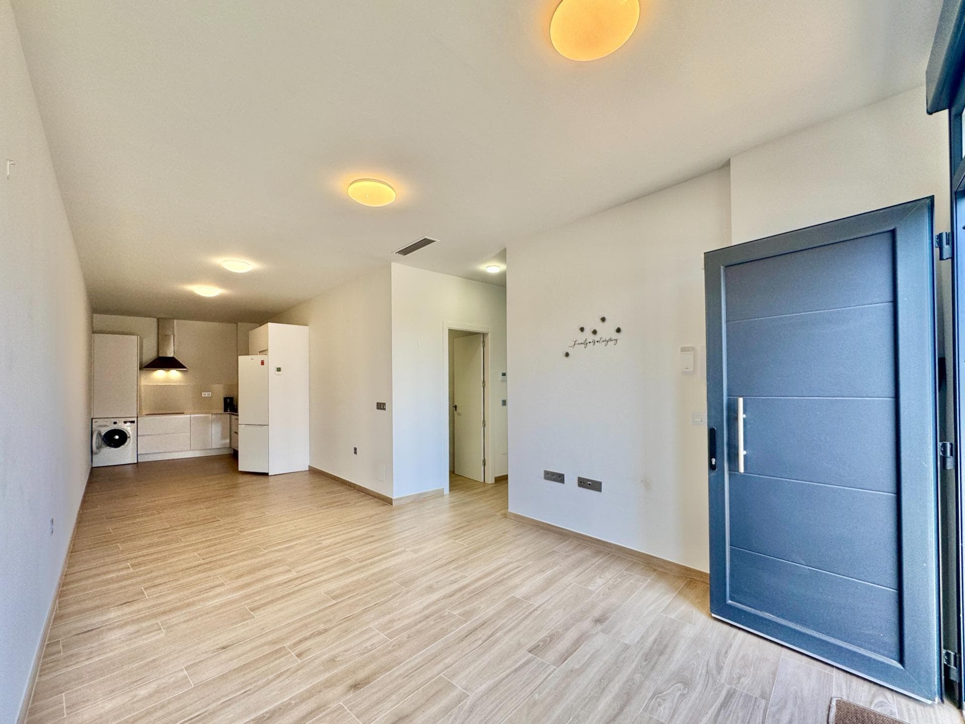2 bed Middle Floor Apartment in Santiago de la Ribera - 15