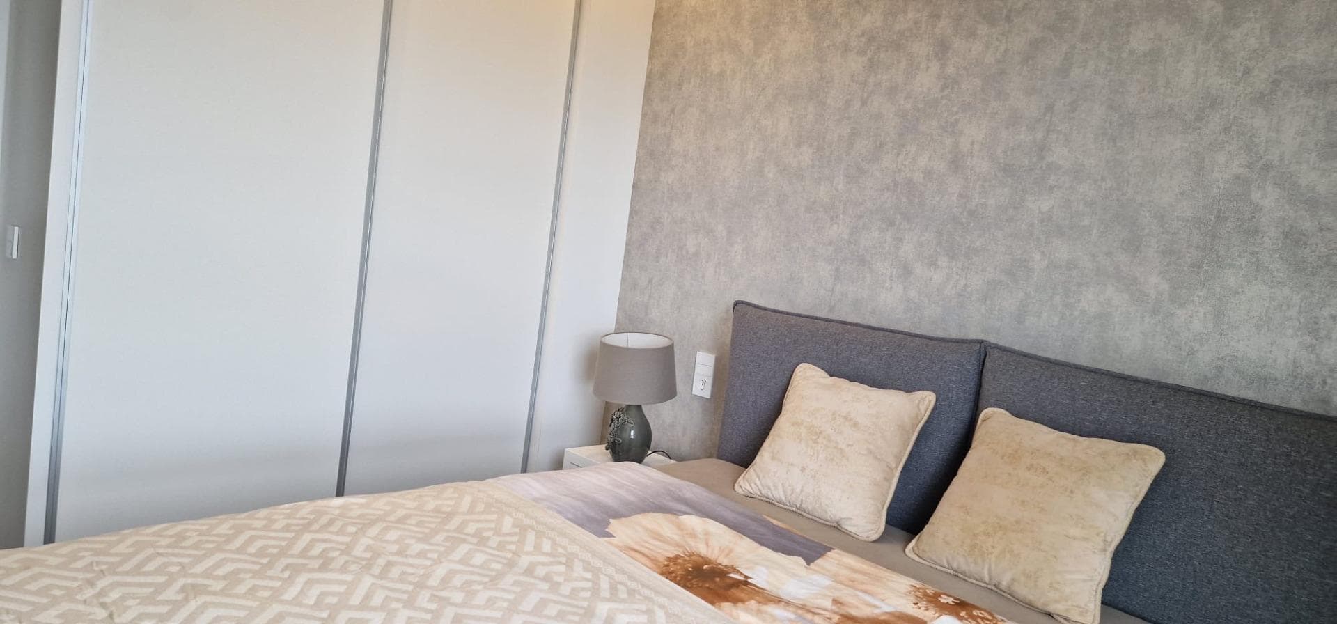 Apartamento Planta Media de 3 dormitorios en Orihuela - 10