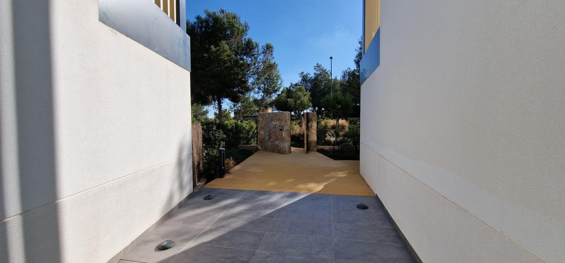 Apartamento Planta Media de 3 dormitorios en Orihuela - 17