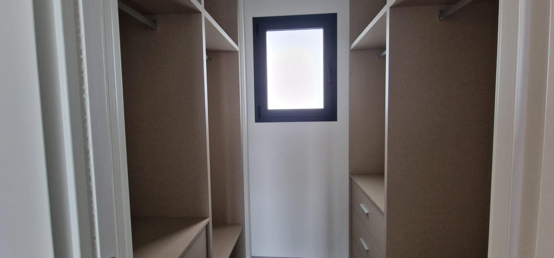 Apartamento Planta Media de 3 dormitorios en Orihuela - 27