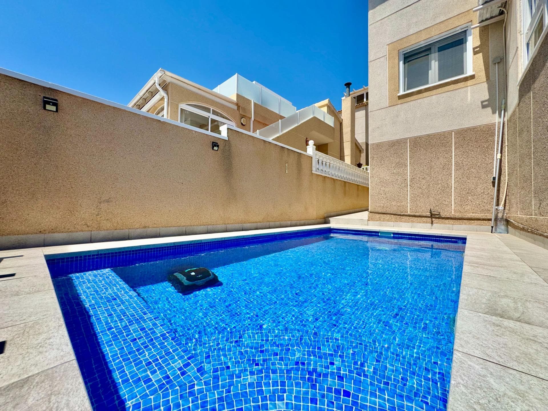 Geschakelde Woning met 2 slaapkamers in Orihuela Costa - 24