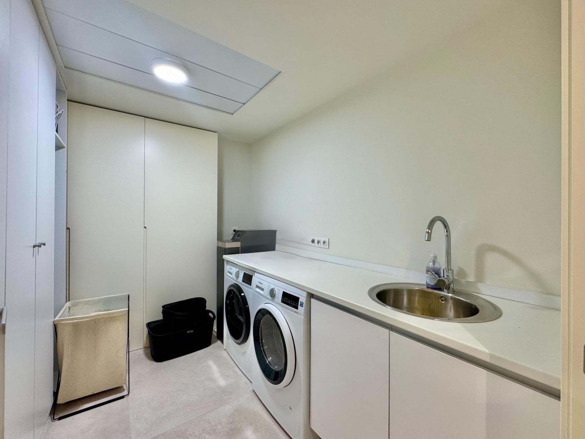Vrijstaande Villa met 4 slaapkamers in Orihuela - 43