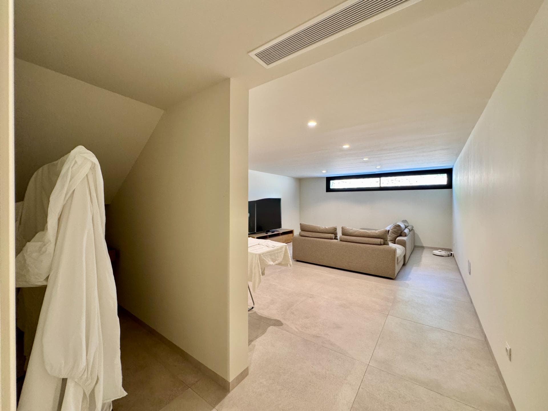Vrijstaande Villa met 4 slaapkamers in Orihuela - 50