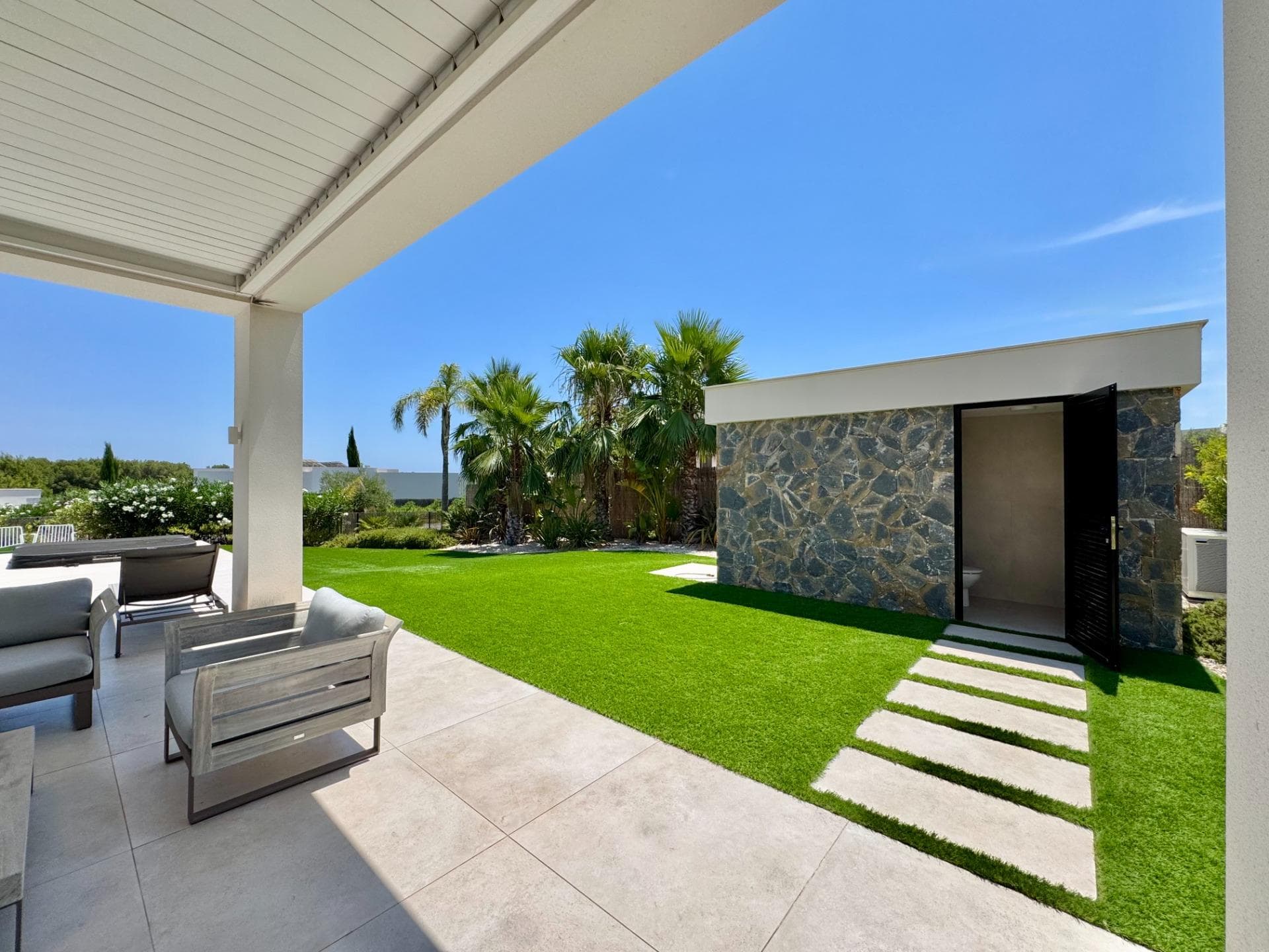 Vrijstaande Villa met 4 slaapkamers in Orihuela - 9