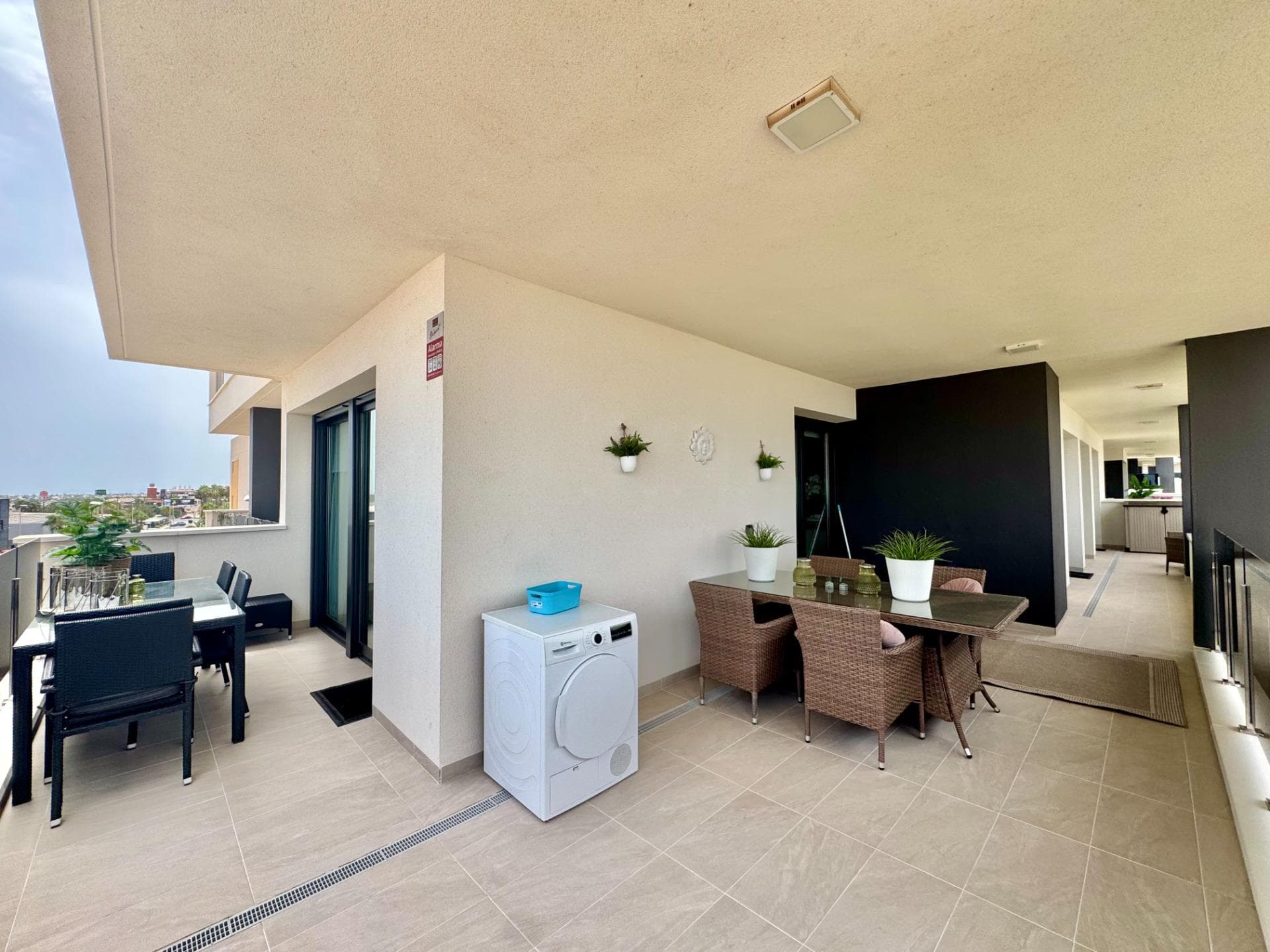 Apartamento Planta Media de 3 dormitorios en Orihuela Costa - 23
