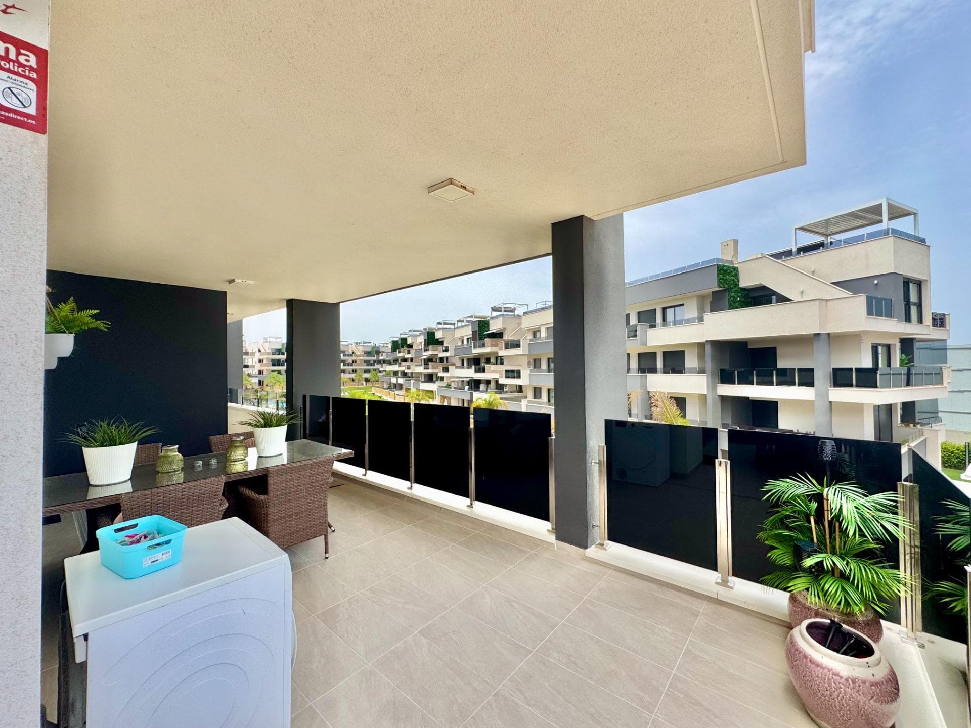 Apartamento Planta Media de 3 dormitorios en Orihuela Costa - 25