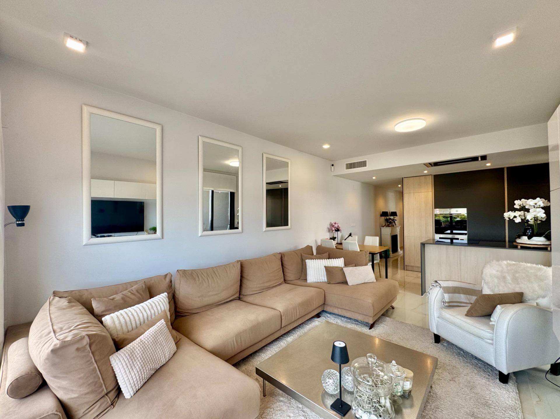 Apartamento Planta Media de 3 dormitorios en Orihuela Costa - 27