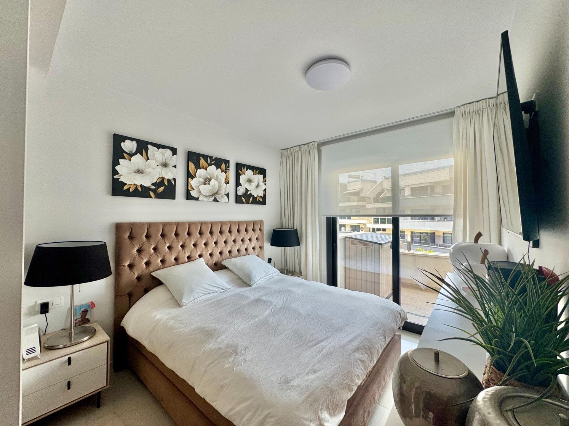 Apartamento Planta Media de 3 dormitorios en Orihuela Costa - 4