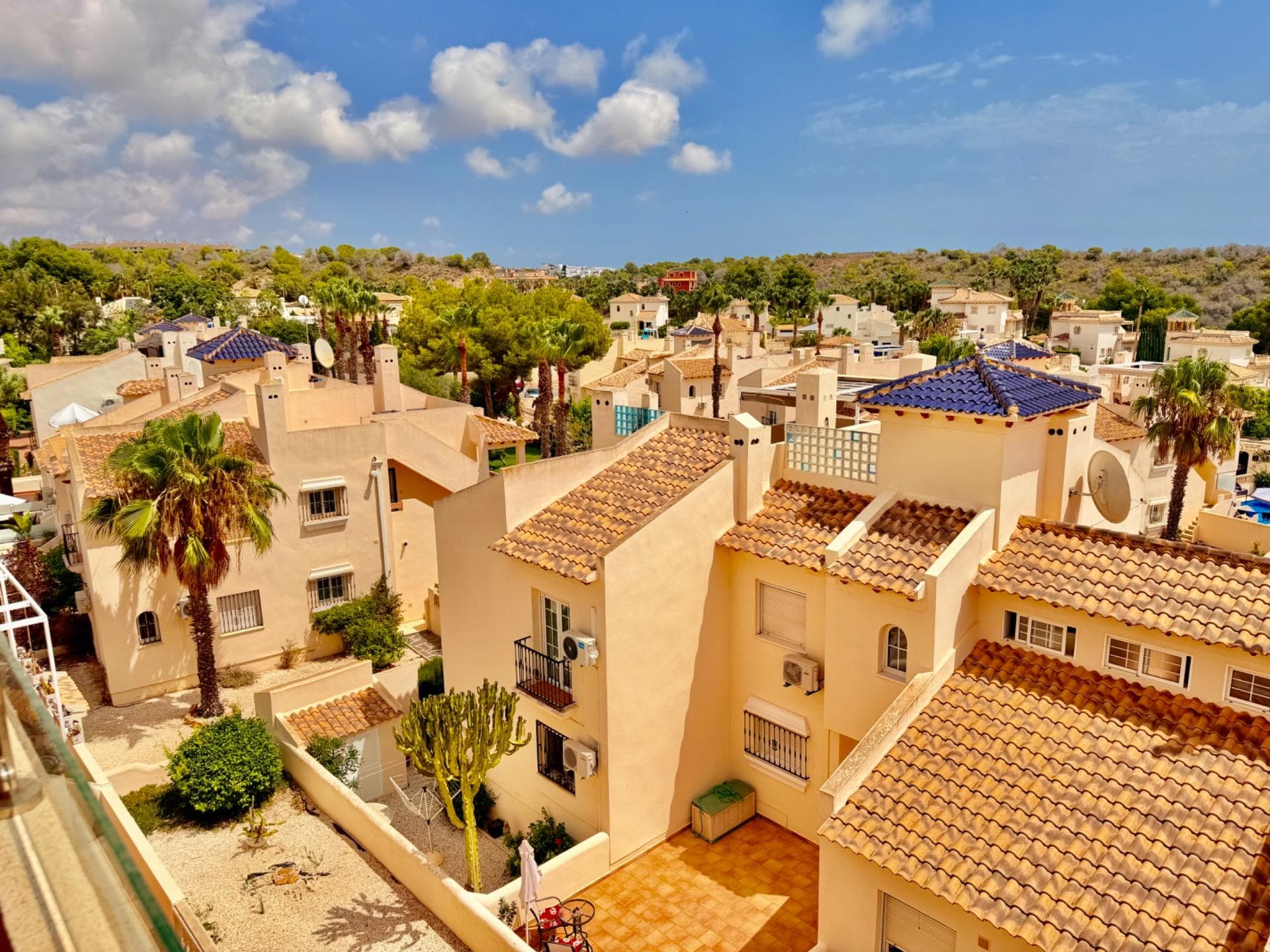 Apartamento Planta Media de 3 dormitorios en Orihuela Costa - 12