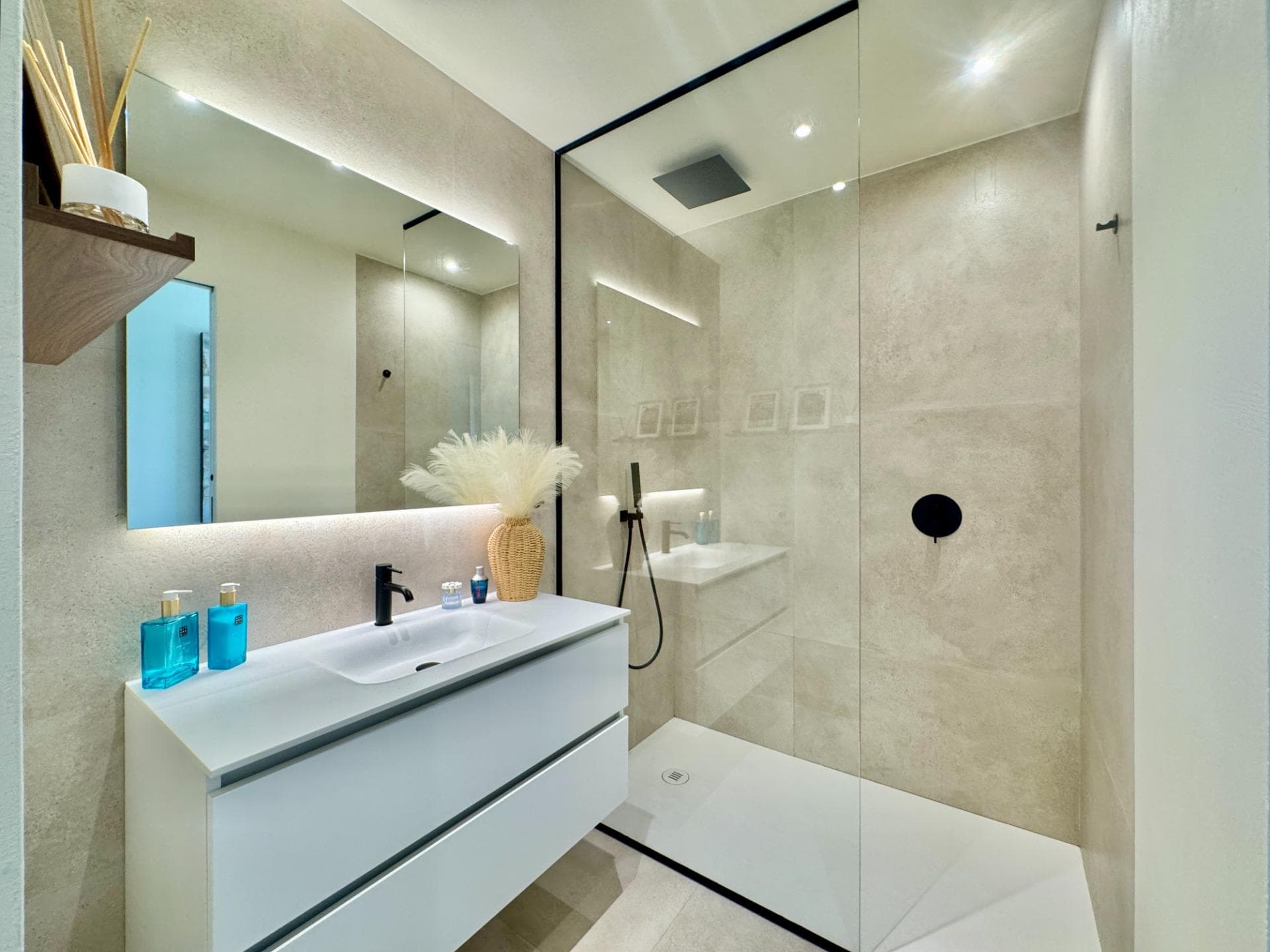 Apartamento Planta Media de 3 dormitorios en Orihuela - 16