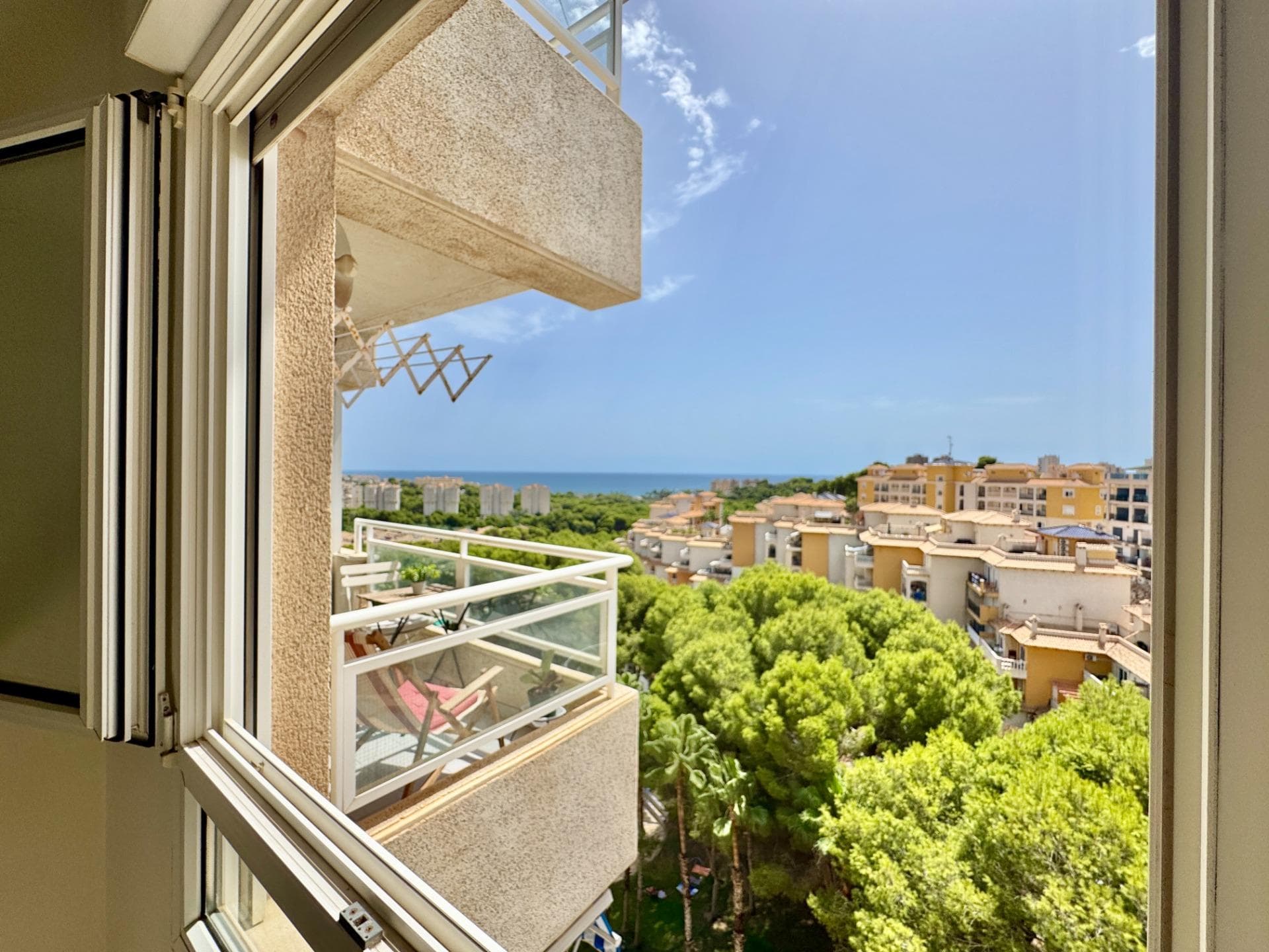 Apartamento Planta Media de 2 dormitorios en Orihuela Costa - 1