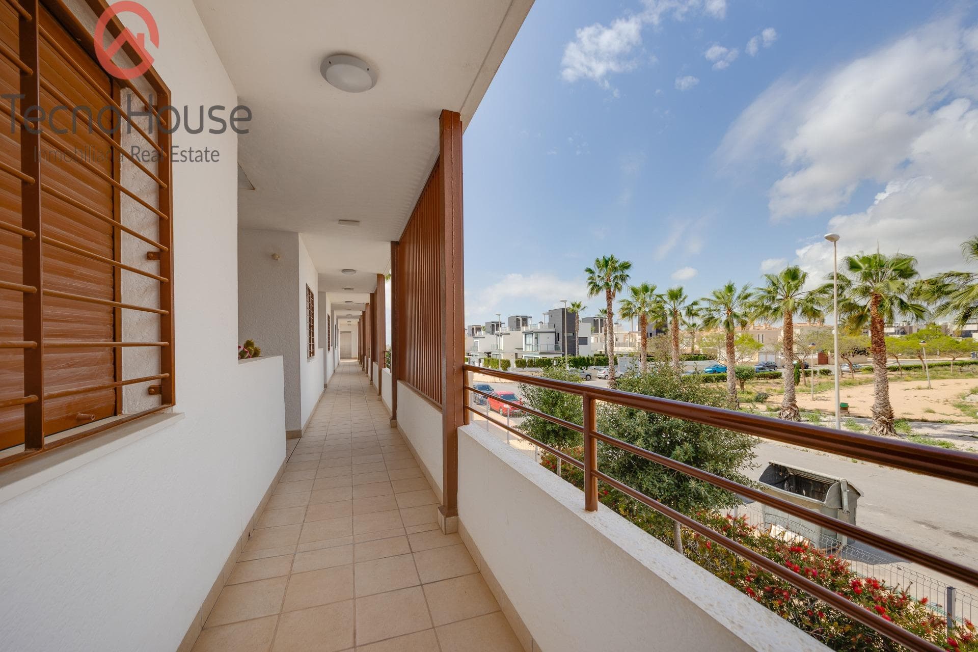 Apartamento Planta Media de 2 dormitorios en Orihuela Costa - 37