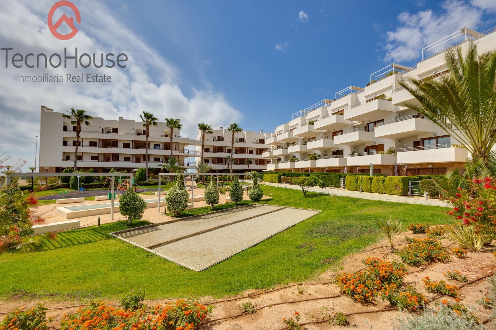 Apartamento Planta Media de 2 dormitorios en Orihuela Costa - 42