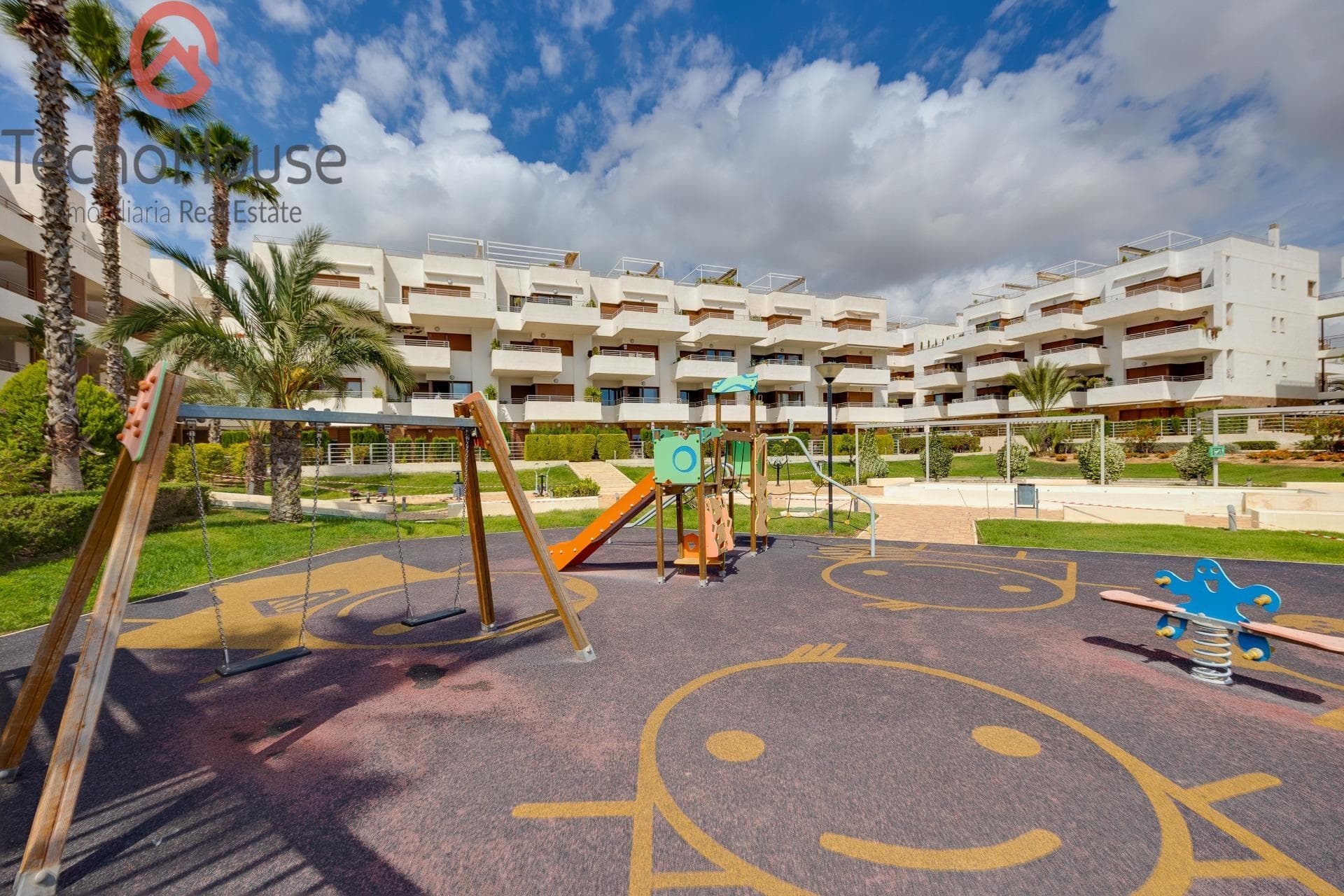 Apartamento Planta Media de 2 dormitorios en Orihuela Costa - 46