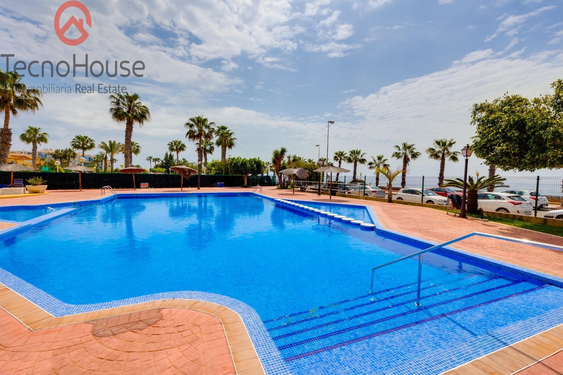 2 bed Middle Floor Apartment in Orihuela Costa - 27