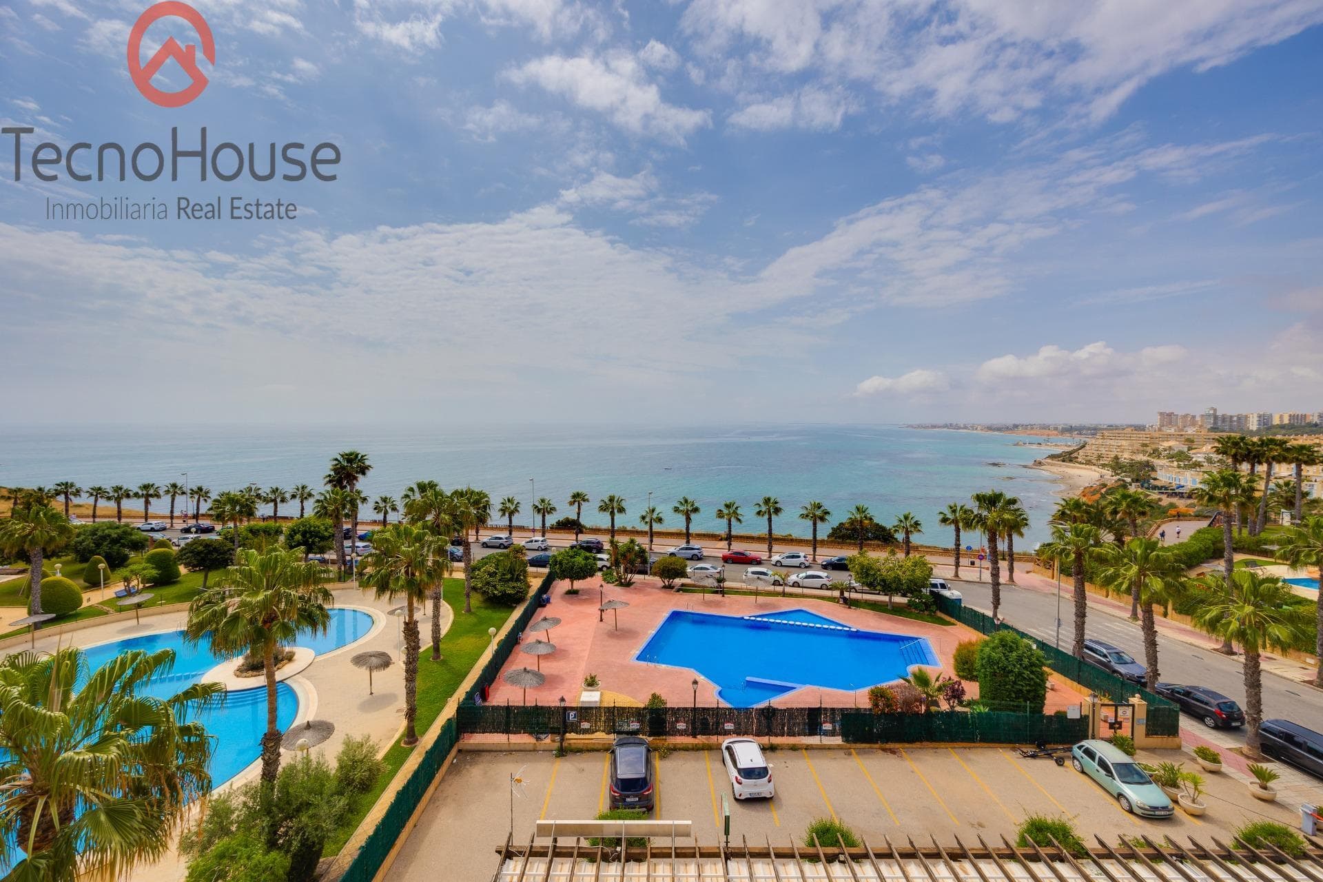 2 bed Middle Floor Apartment in Orihuela Costa - 33