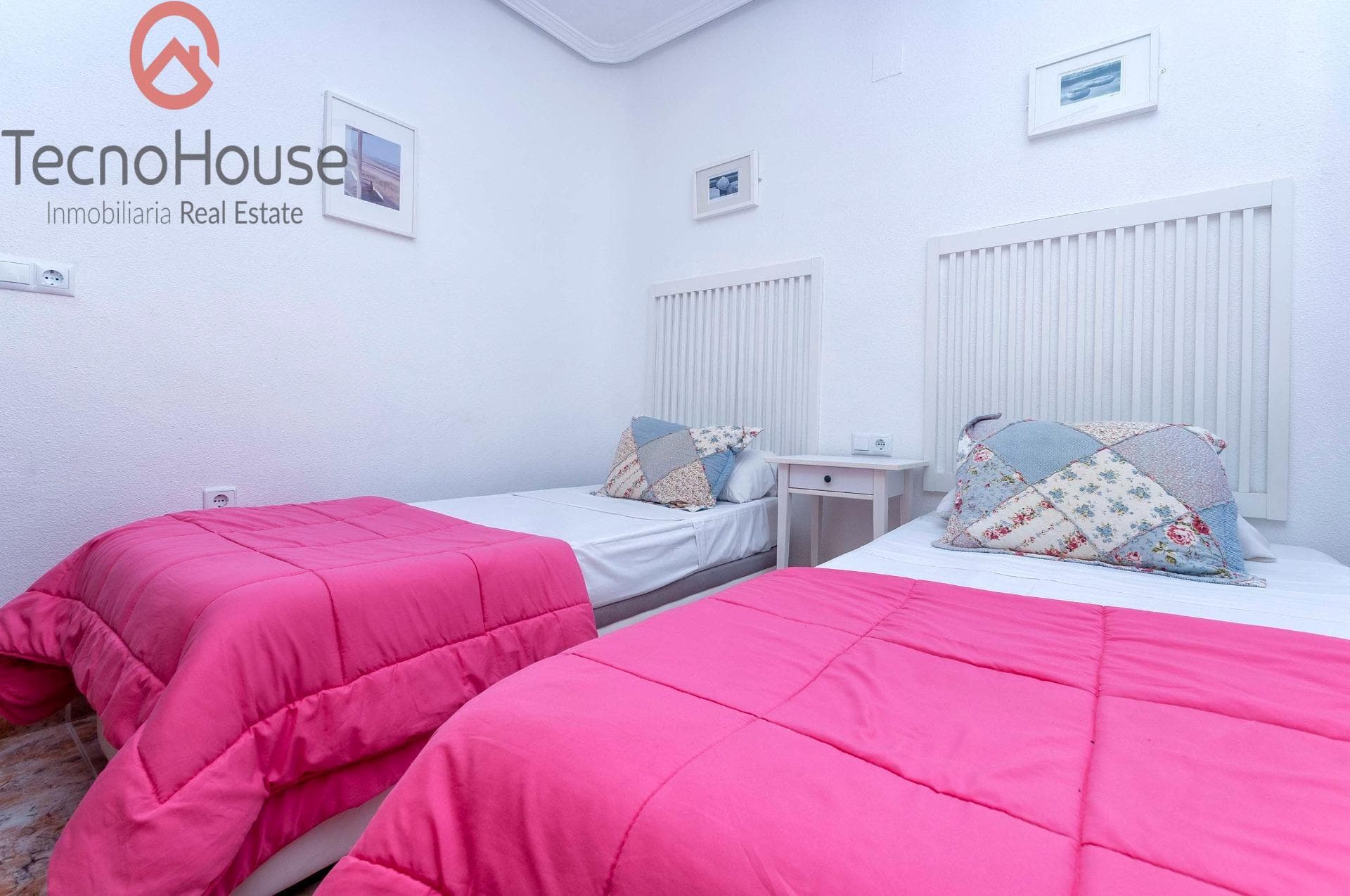 2 bed Middle Floor Apartment in Orihuela Costa - 6